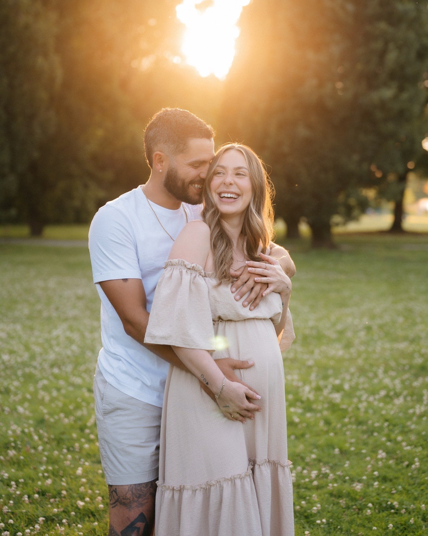 dear sun... thank you. ✨

peterborough wedding photographer golden hour maternity session