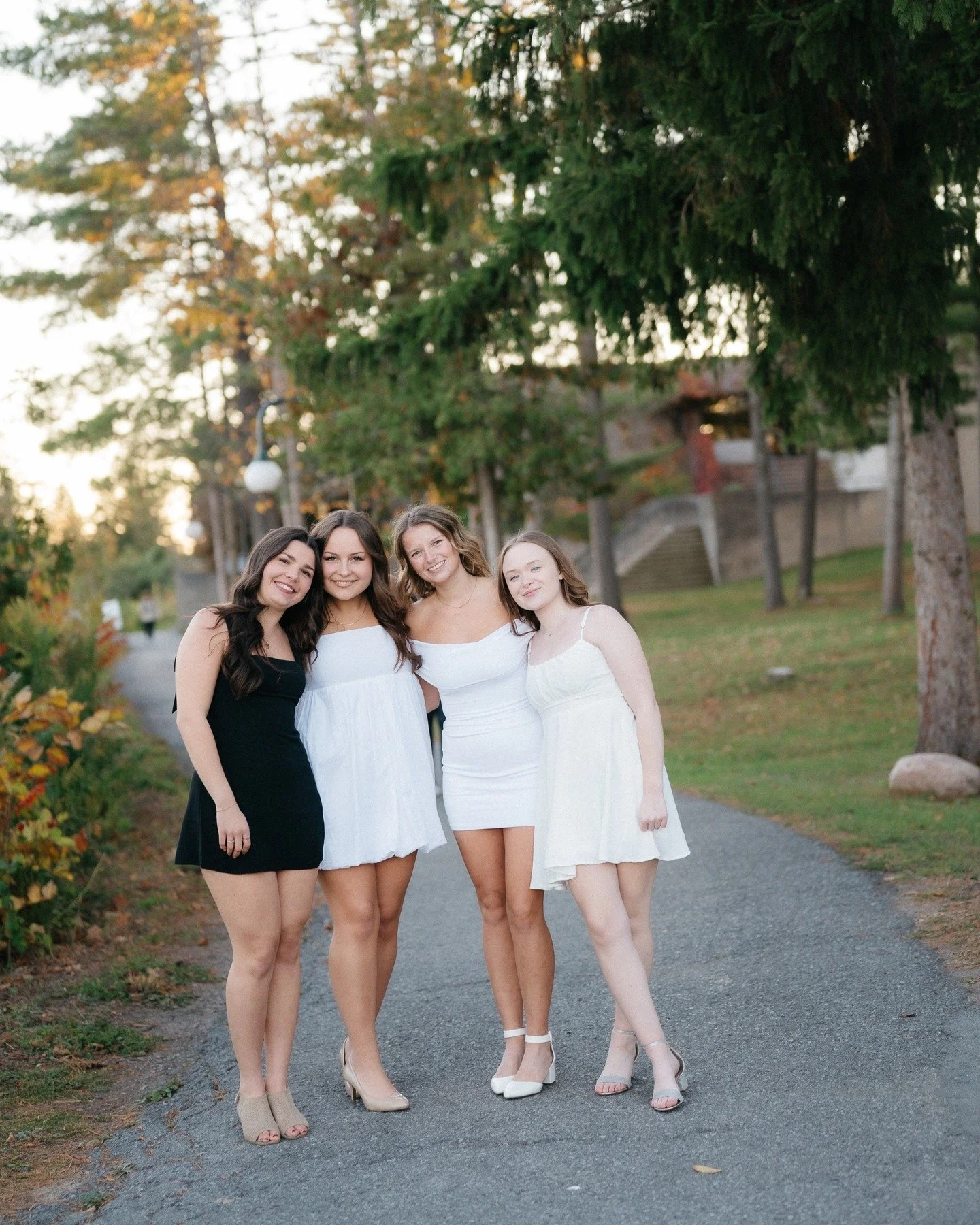 thankful for the opportunity to say that my fall graduation bookings are officially full!✨

don't fret! there is still limited availability with my amazing associate shooter for sessions in october. spring sessions will be released in the new year. ?