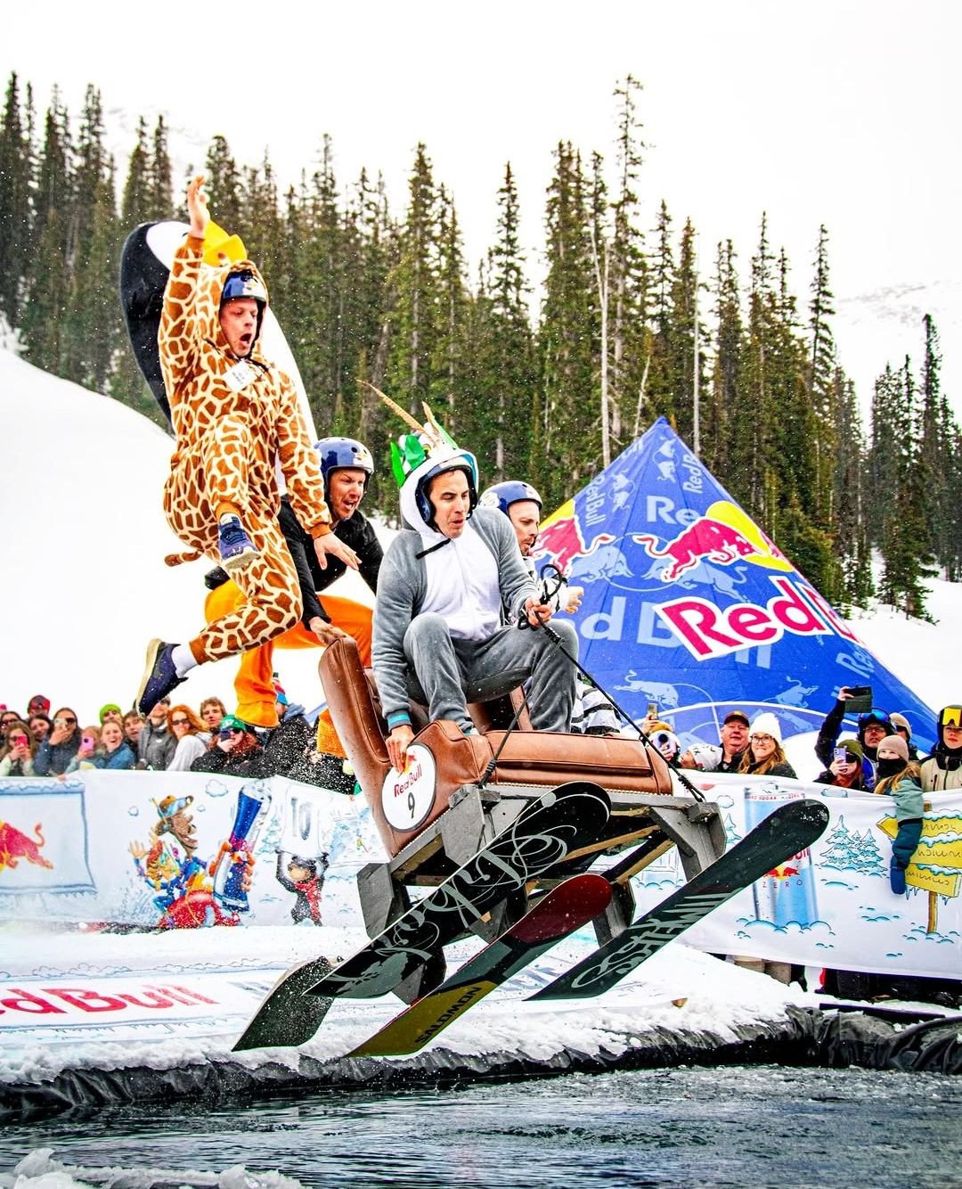 Scenes from @sunshinevillage this past weekend for their first Jump &amp; Freeze 💦 Banff is still making the most of winter 😎 #Banff #JumpAndFreeze