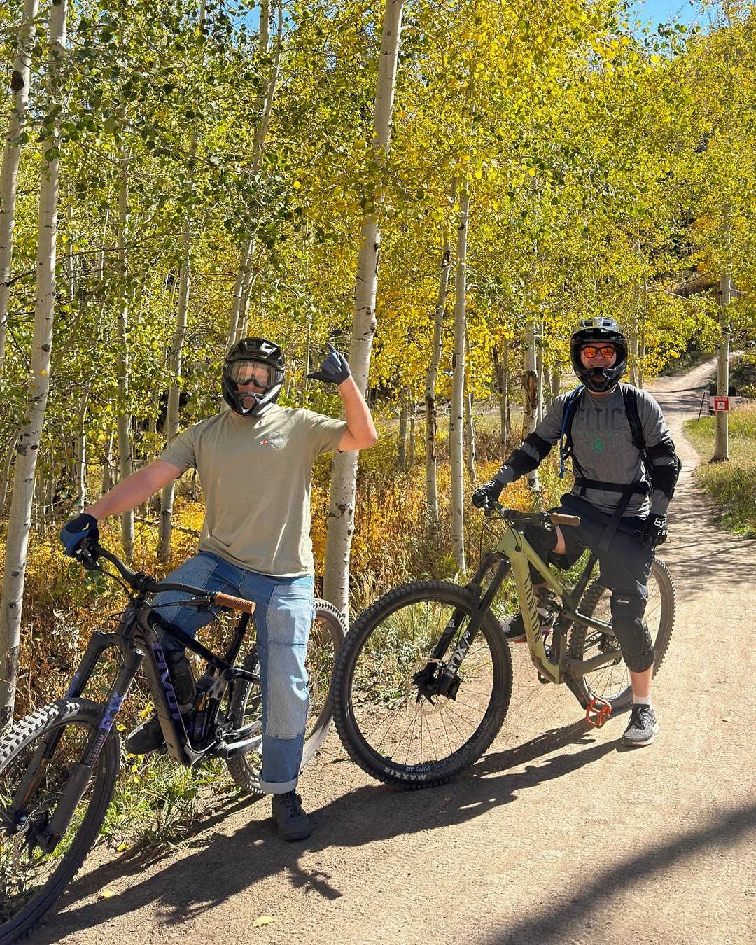 One last ride through the yellow stuff 🍂 Aspen closing weekend done right: Bikes, camping &amp; peak fall in the mountains.