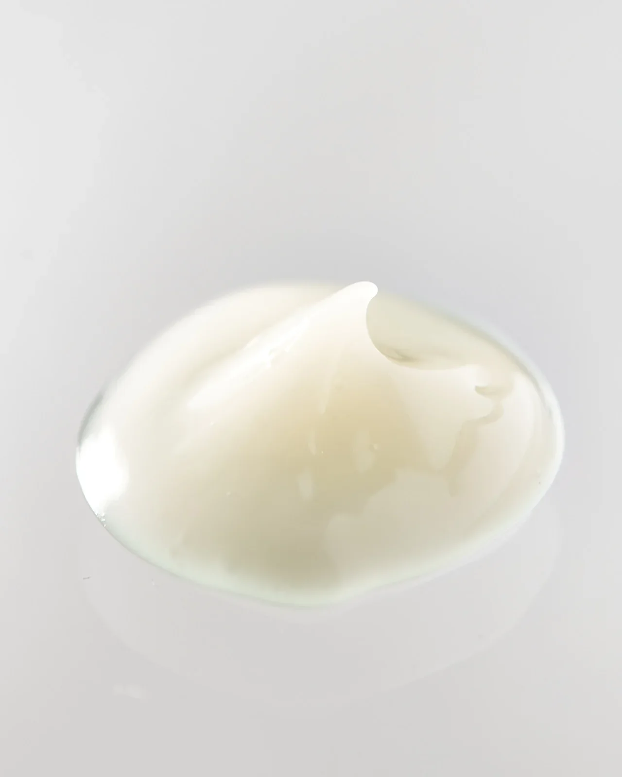 YoungGooseEyeProductCreme.webp