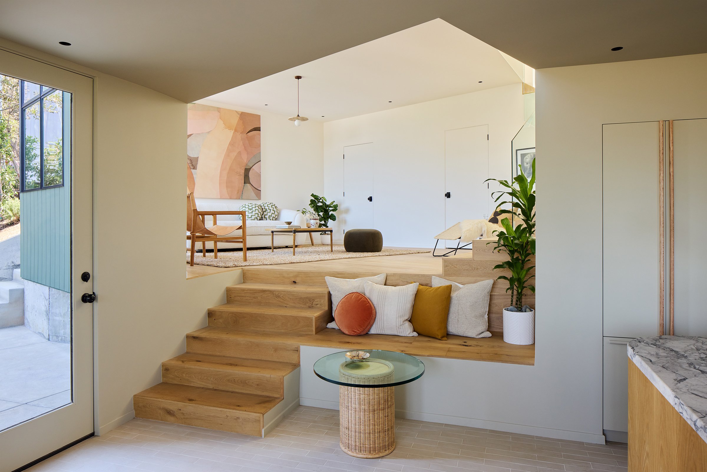 07_Unstack House_interior entry.jpg