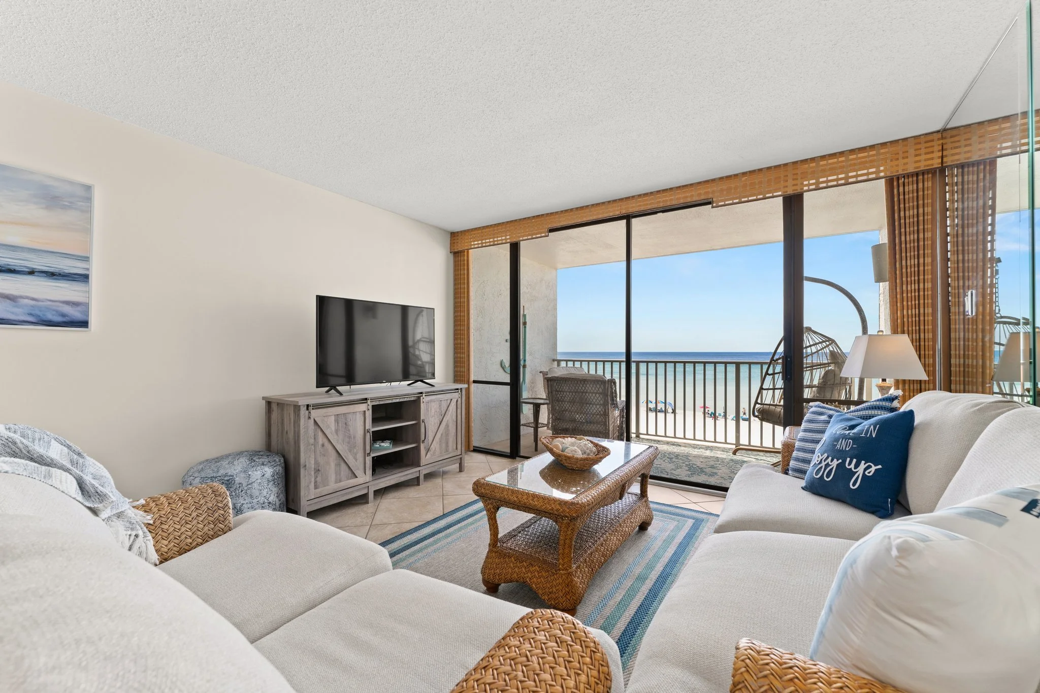 17-web-or-mls-11757-front-beach-rd-leeward-unit-l305.jpg