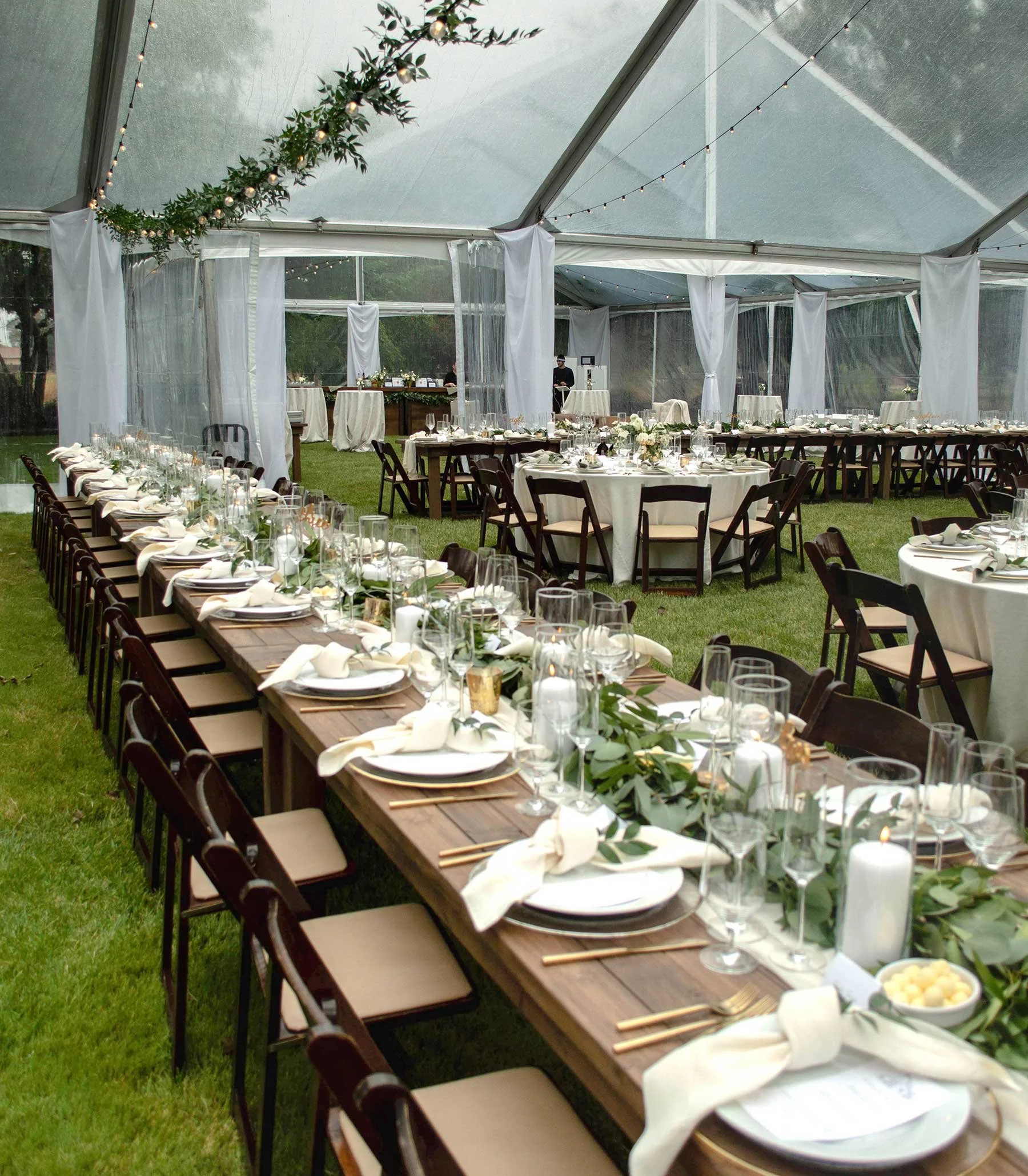 Tent Tables Chairs Rental VACAVILLE CA Funtastic Rentals Inc.