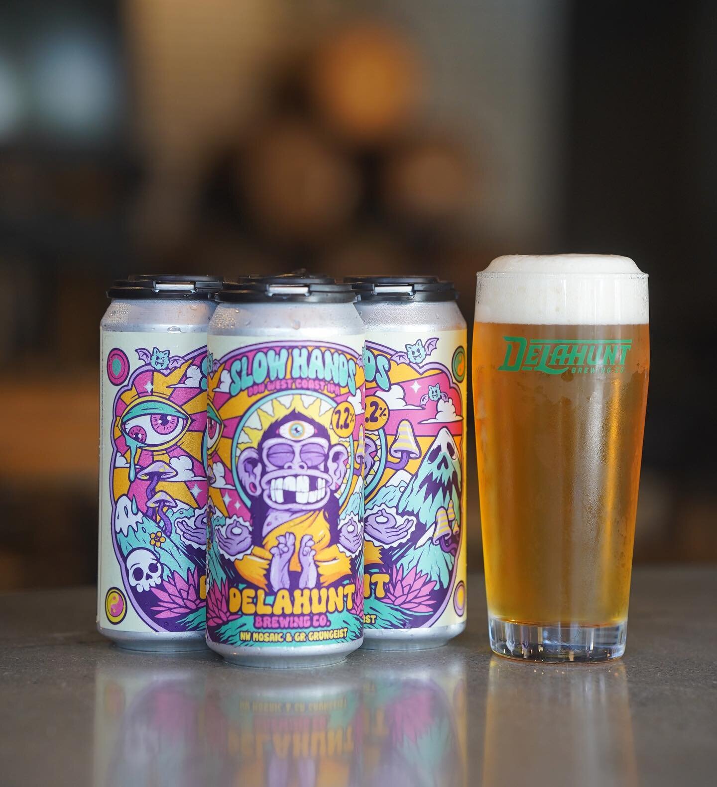 Beer 2 of 3 for the can release at the grand opening on Friday. Come grab some cans at @delahuntbrewing_dp grand opening this Friday, doors open at 11:00, live music 2-5 @smfamilia 

Slow Hands 
DDH West coast IPA
7.2%
Notes of over ripped peaches, i