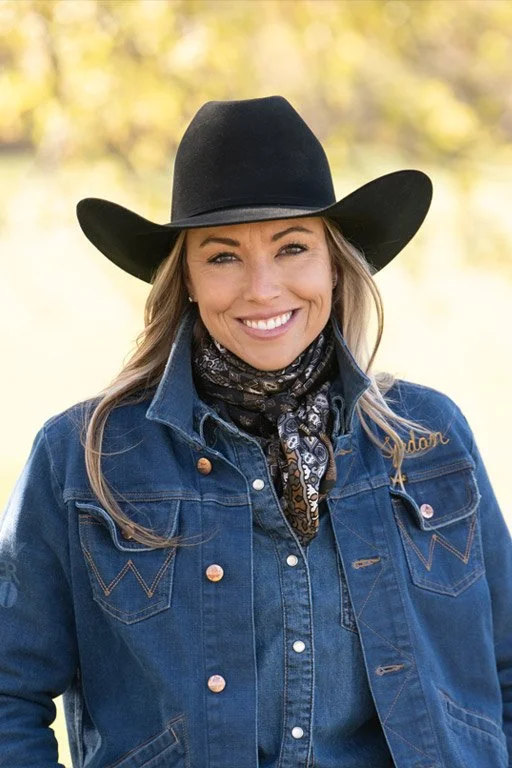 Jordan Jo Hollabaugh | Behind the Brand with AgTruck Trader Pro Rodeo Team | Breakaway Roper | Episode 5