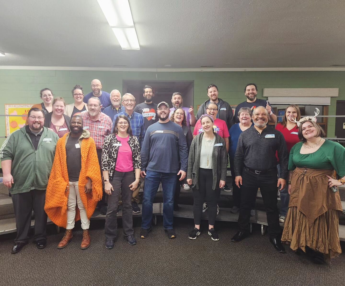 We're elated to welcome THREE new members to the chorus (front center): Susie, Kyle, and Leslie! 😄💈
They felt at home from day one and we're so glad to have them. 

Stay tuned, it looks like we may have some more soon! 😉