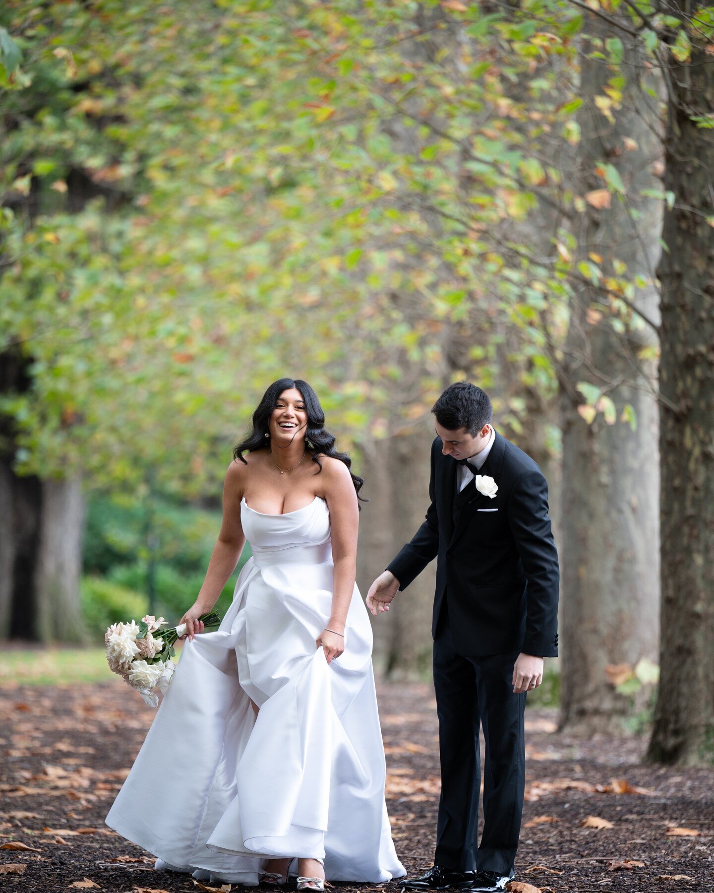 A + L ✨💍&nbsp; ✨

Brides Dress @marianahardwick 
Flowers @grownflorists 
Shoes @harloau 
Reception @quatquatta 

#fitzroygardensmelbourne #harloshoes #marianahardwickbridal #melbournewedding #melbourneweddingphotographer #melbourneweddingphotography