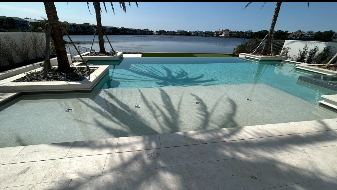 Adding planters in a pool is a nice touch. 