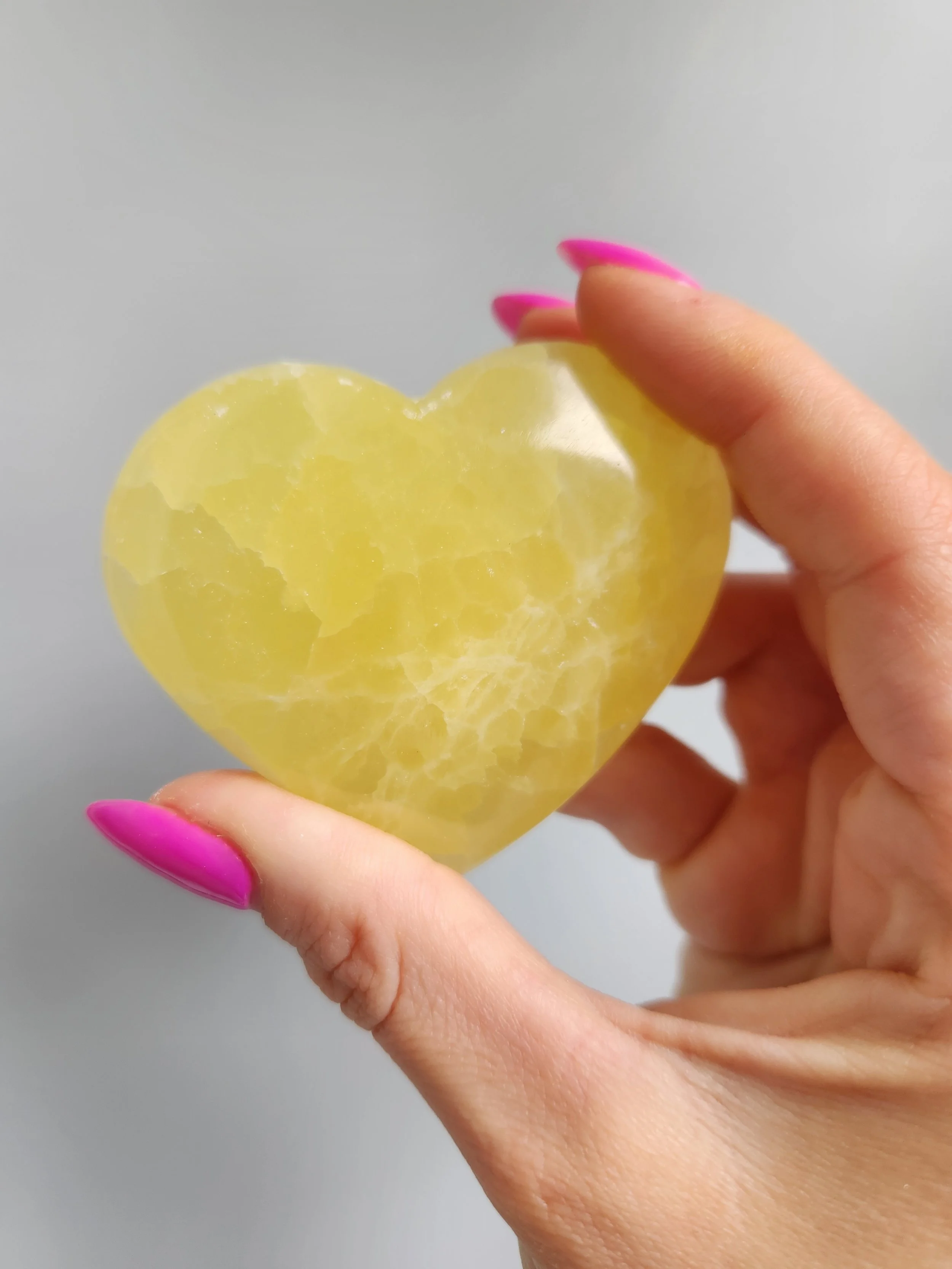 Lemon Calcite Heart - Large 125-149gr