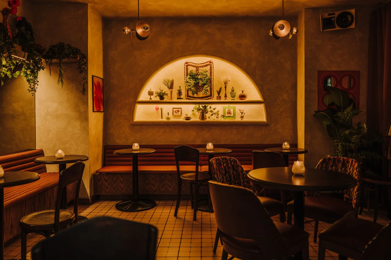 Double Fun banquette seating and arched niche by Siren Betty Design.