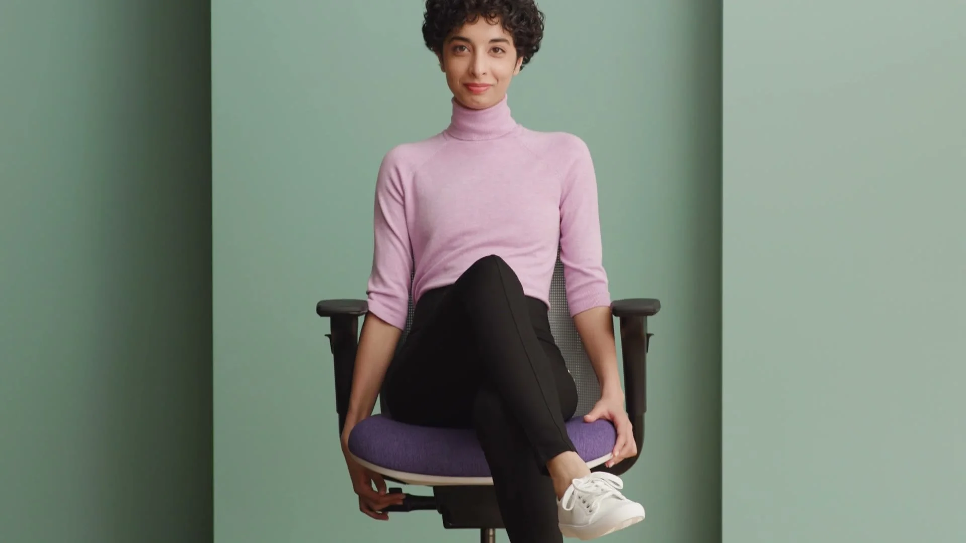 Steelcase Personality Plus, film still 4
