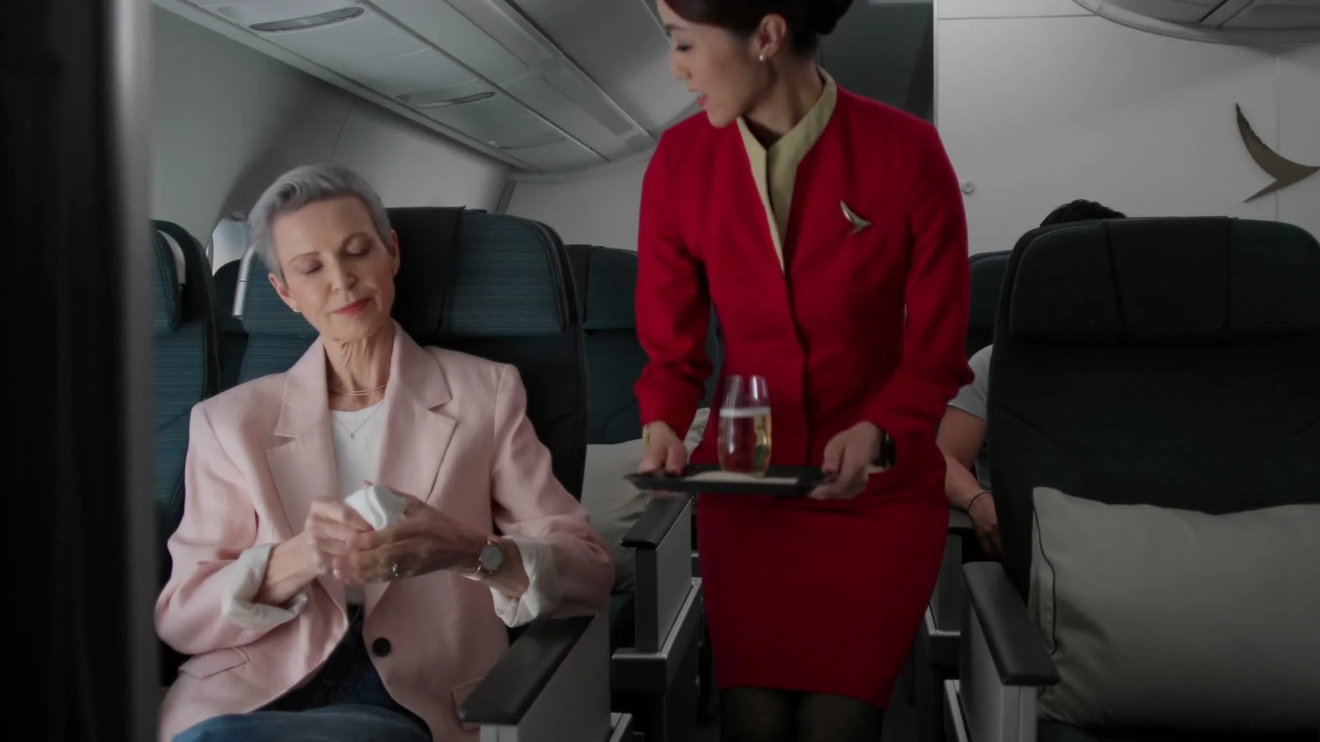 Cathay Pacific Premium Economy, film still 1