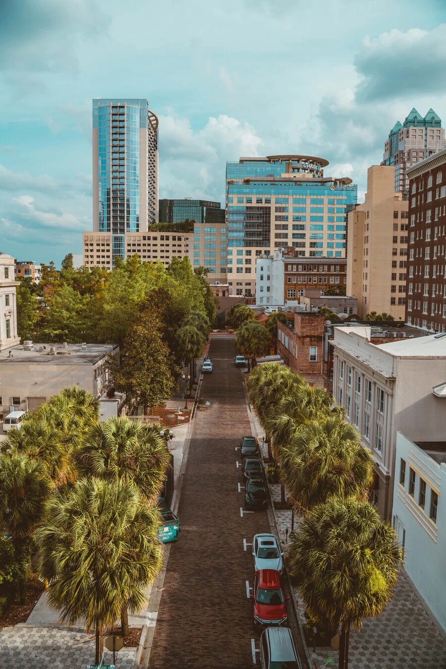 This looks just like a street in Orlando that Mandy LOVES — and also where a "pre" date takes place! 😉