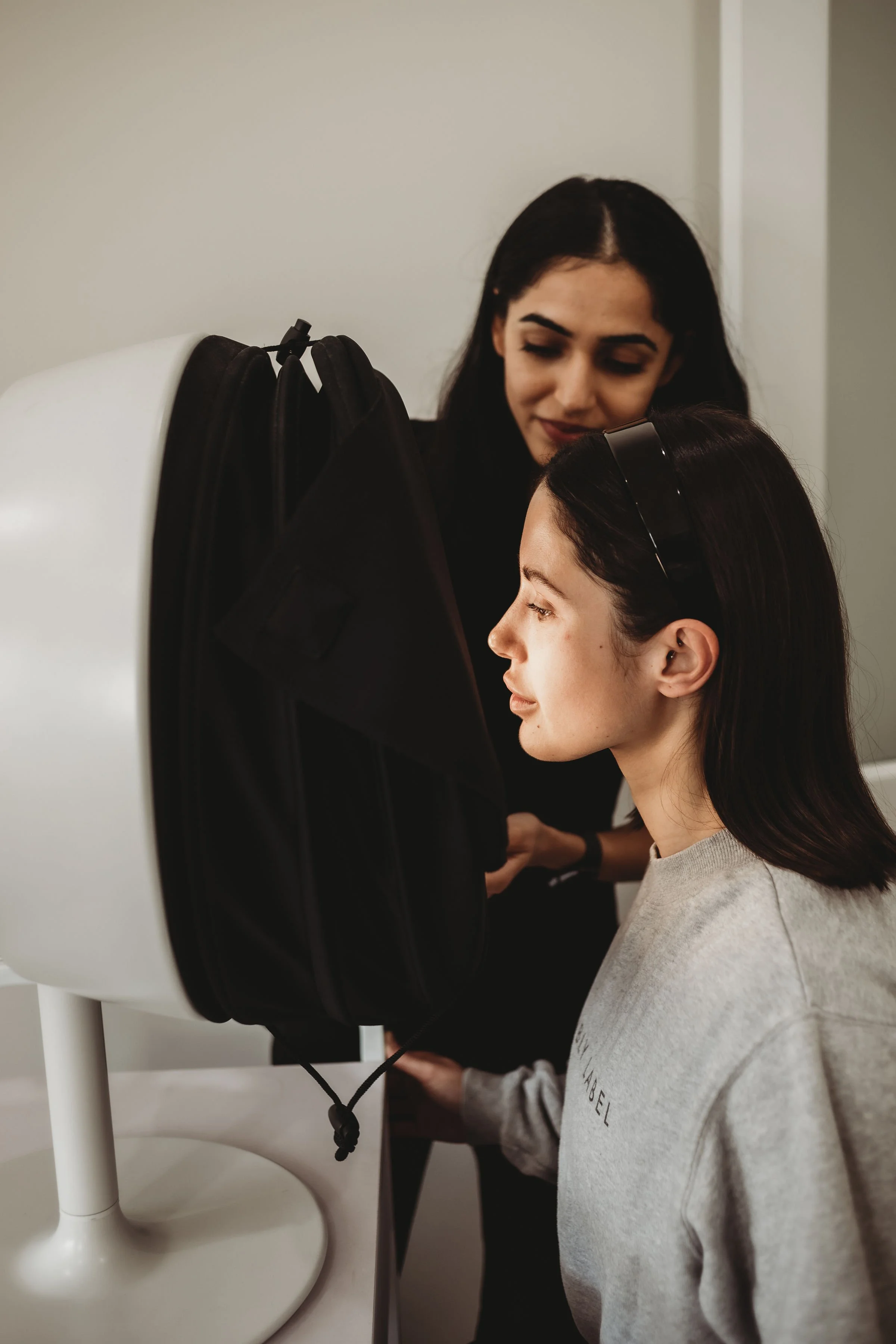 Our bespoke approach to Skin-care using the latest in technology and paramedical skincare to achieve Evolutionary results