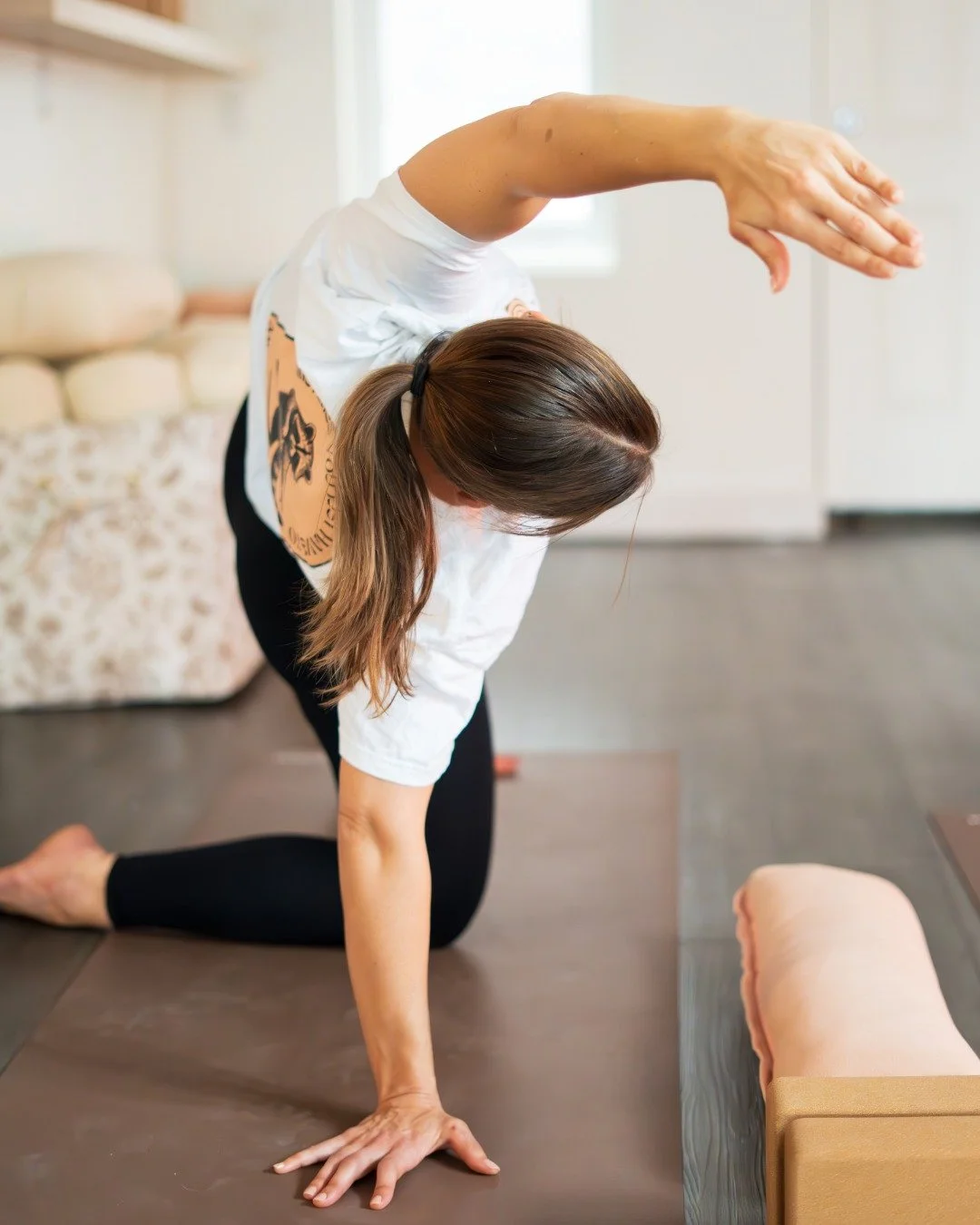 We couldn&rsquo;t resist a little solo photodump from this shoot, because these shots deserve their own moment 🤎📸

Earlier this month we had the best time shooting with Kiana, owner of @movelikeyoustudio, who&rsquo;s on our monthly content capsule 