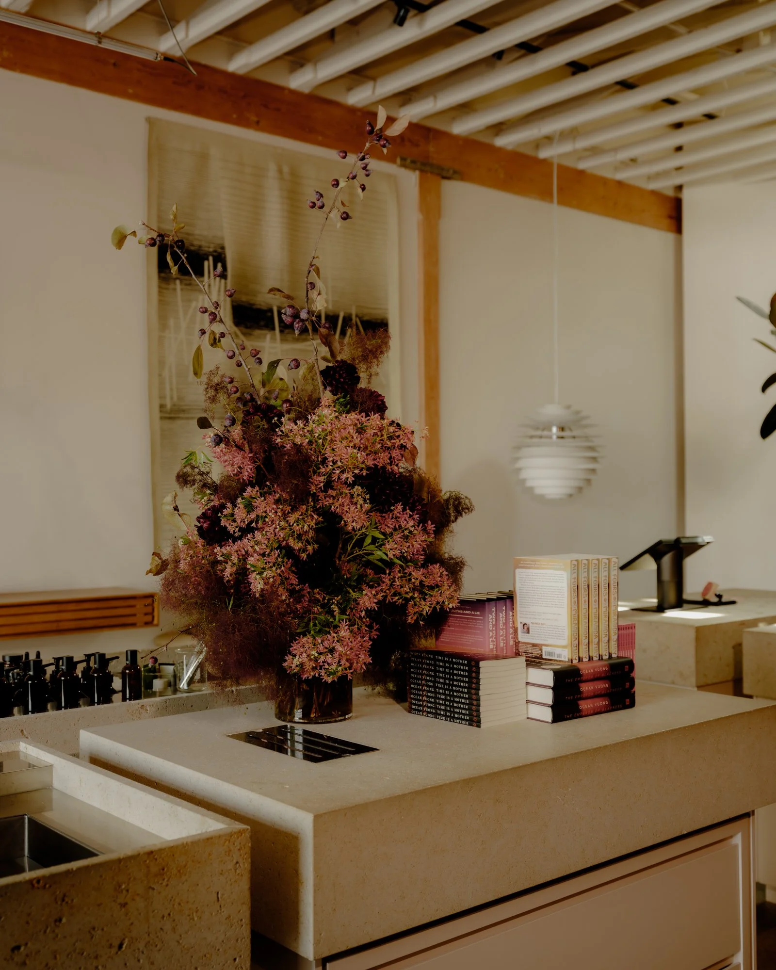 seanazen_Interior_Aesop_QueerLibrary_2025_lowRes-35.JPG