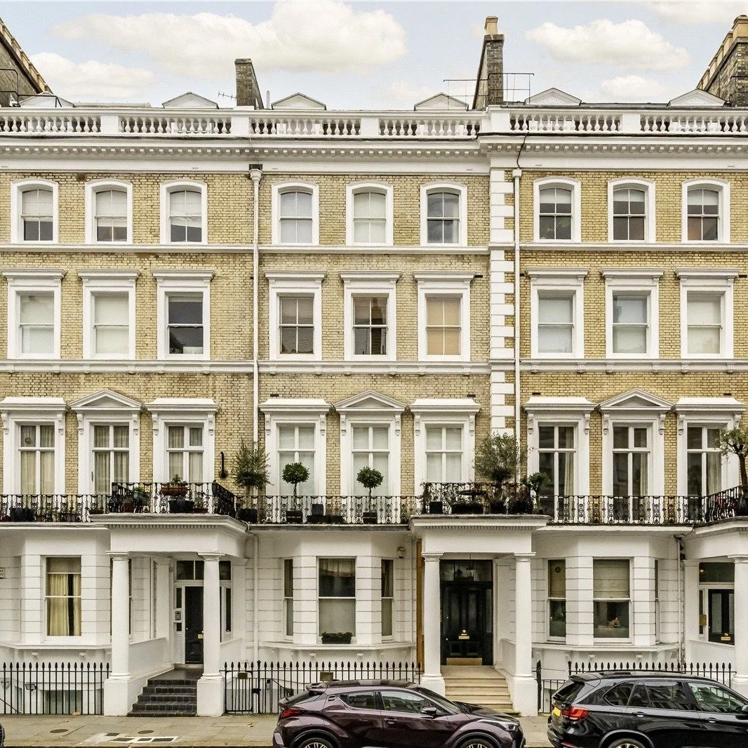 A recent bathroom refurbishment in Cranley Gardens SW7. Refreshed into a truly modern walk in style shower room. 
#london #bathroom #refurbishment #tiling #shower #lettalondon #toppstiles