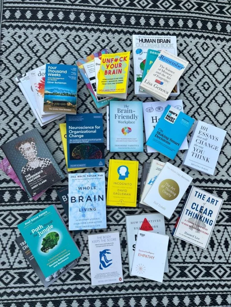 Summer reading 📖 is in full swing