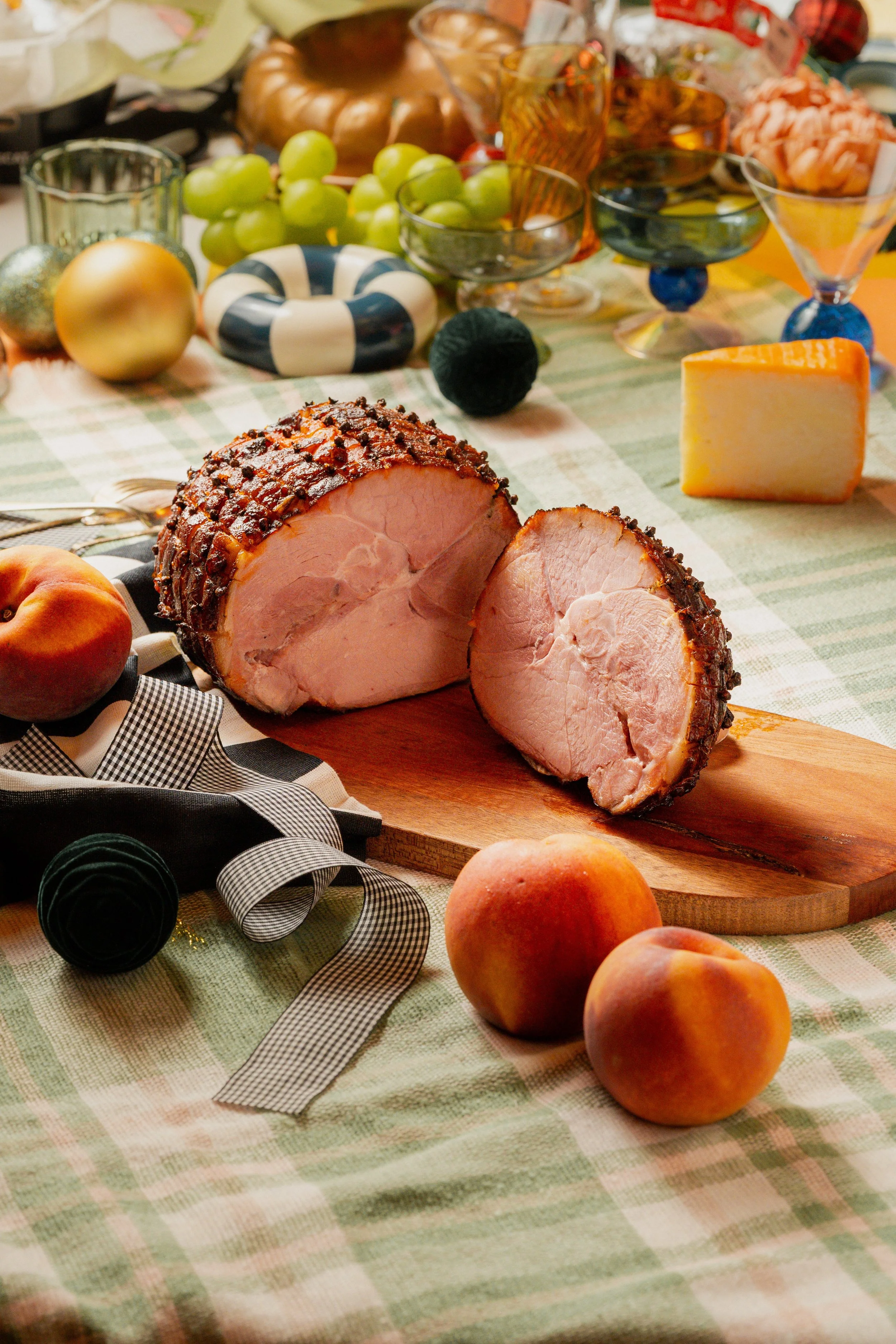 Signature Christmas Glazed Ham.jpg
