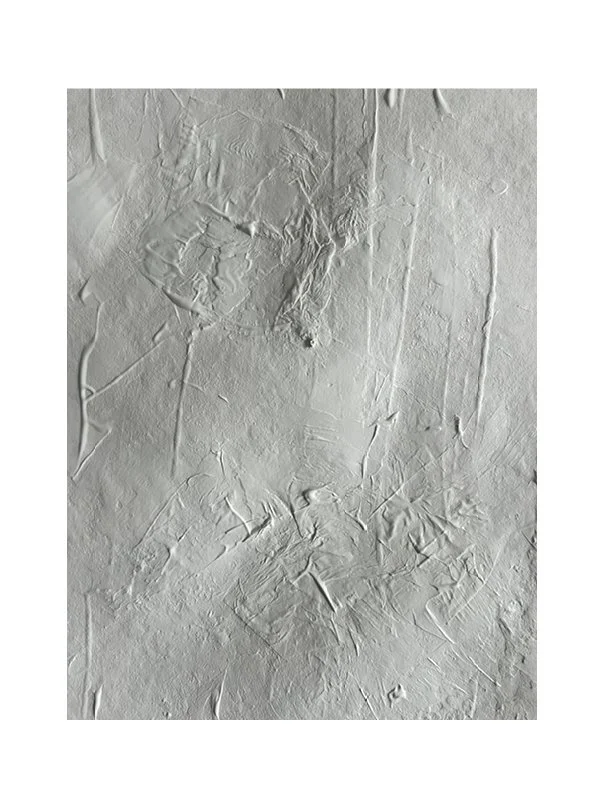 Once dry and flat, Gesso is layered over the sheet. It pro-tects, stabilises, and introduces texture. Application can be with brushes or any object that leaves or not a mark.