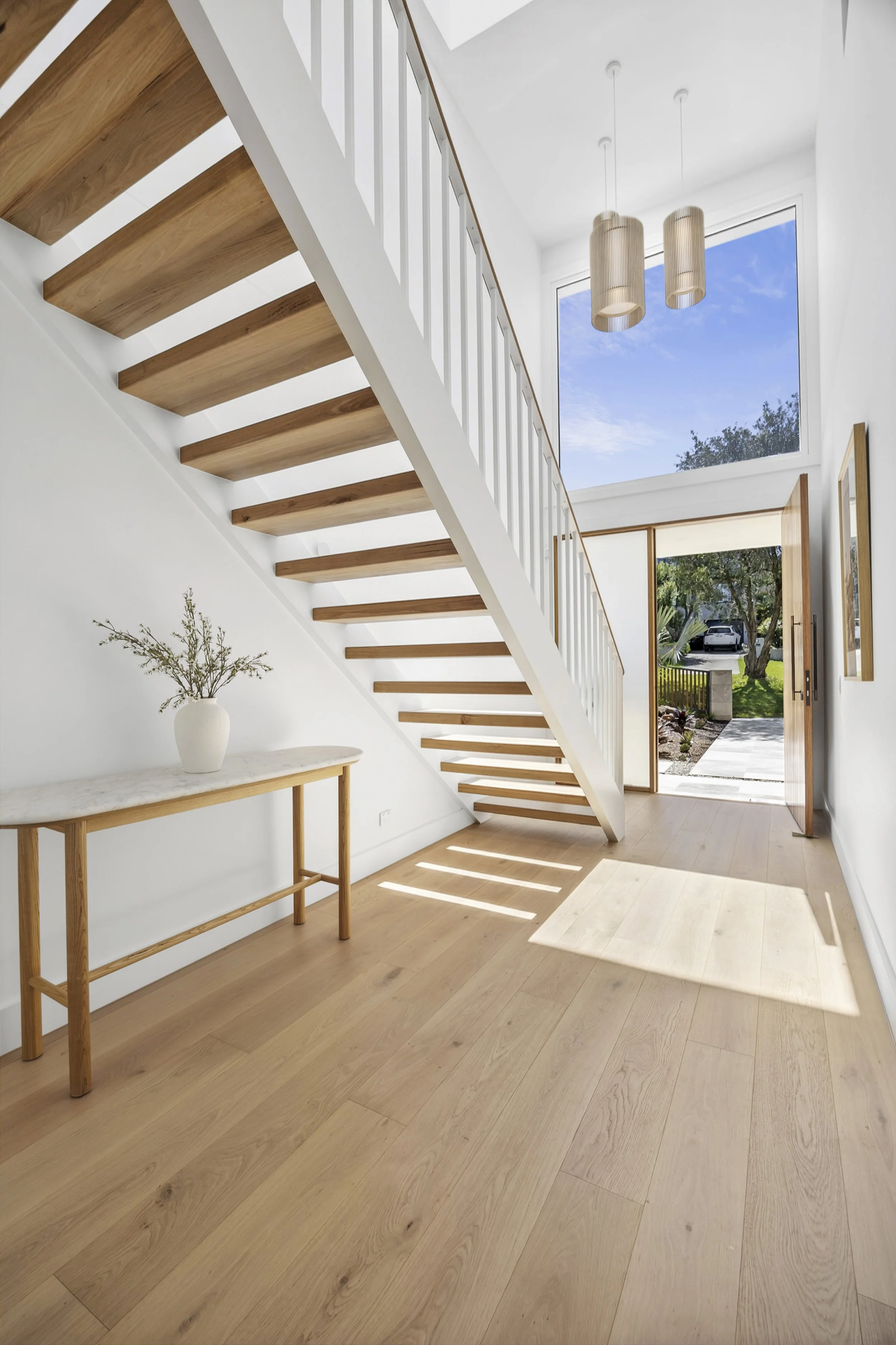 17 Jocelyn Street North Curl Curl
Management collab with IRIE Homes & creative clients Stephen & Raechel