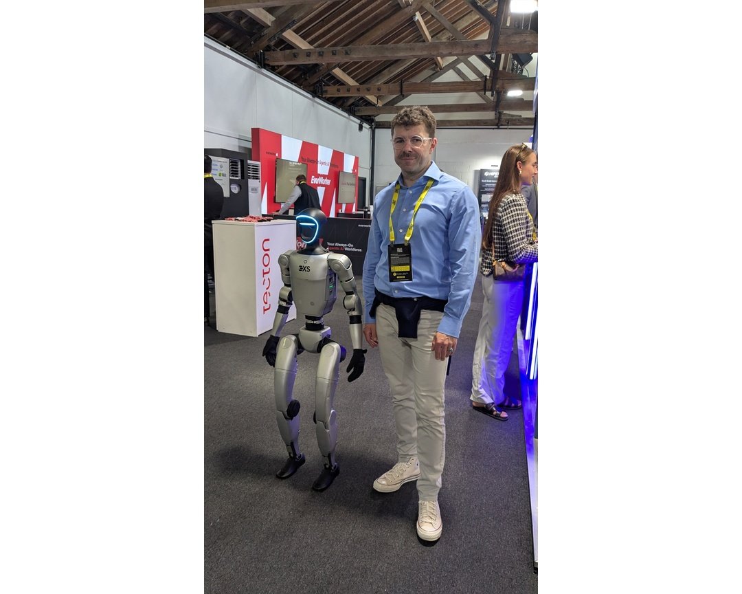 🤖 In the beginning, there were networks- networks that bridged the gap between human thought and machine cognition. 

These neural networks, pretty much the same to the architecture of our own brains, are the building blocks of AI&rsquo;s intelligen
