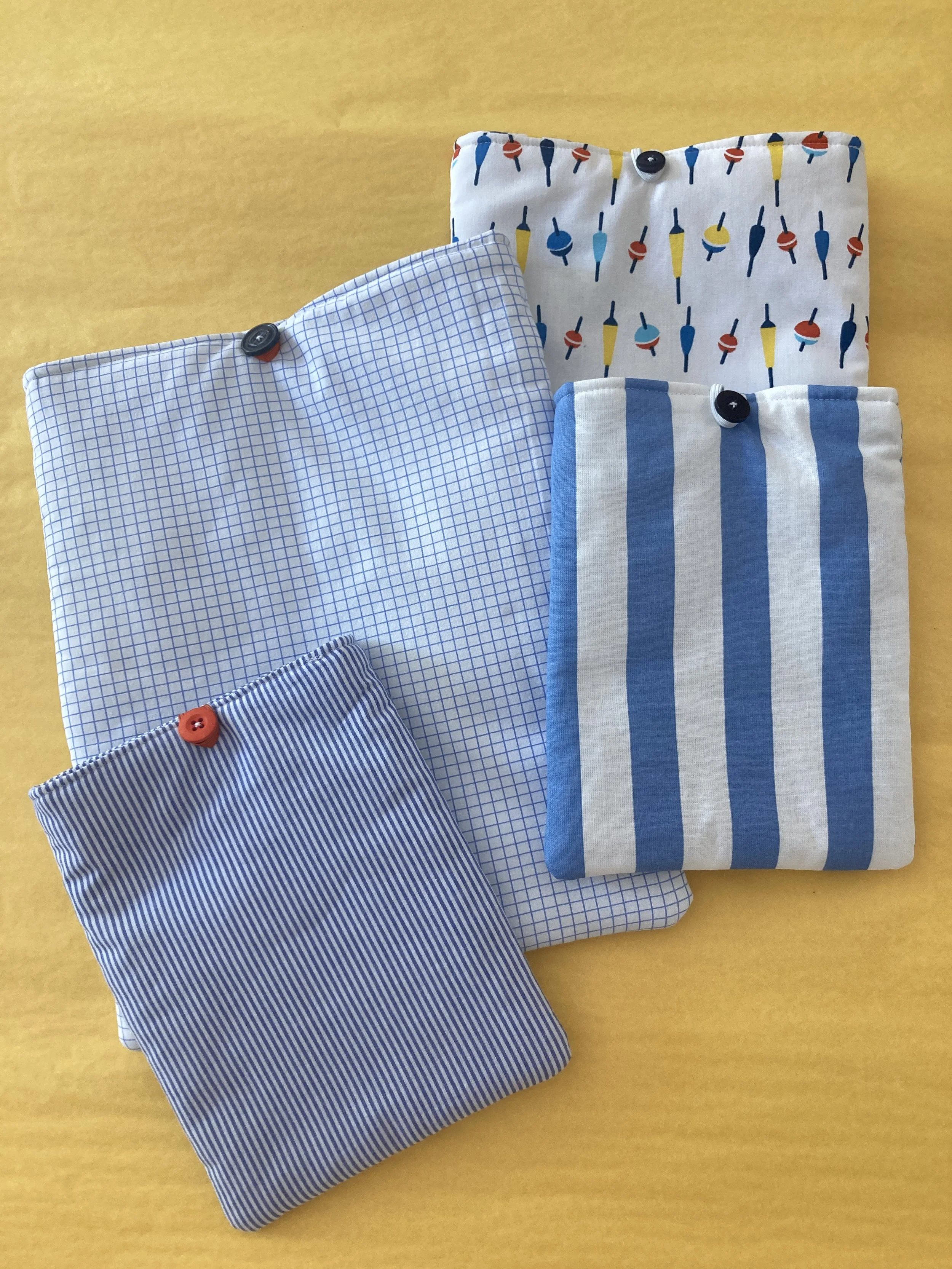 Protections matelassées pour livres cousues main.