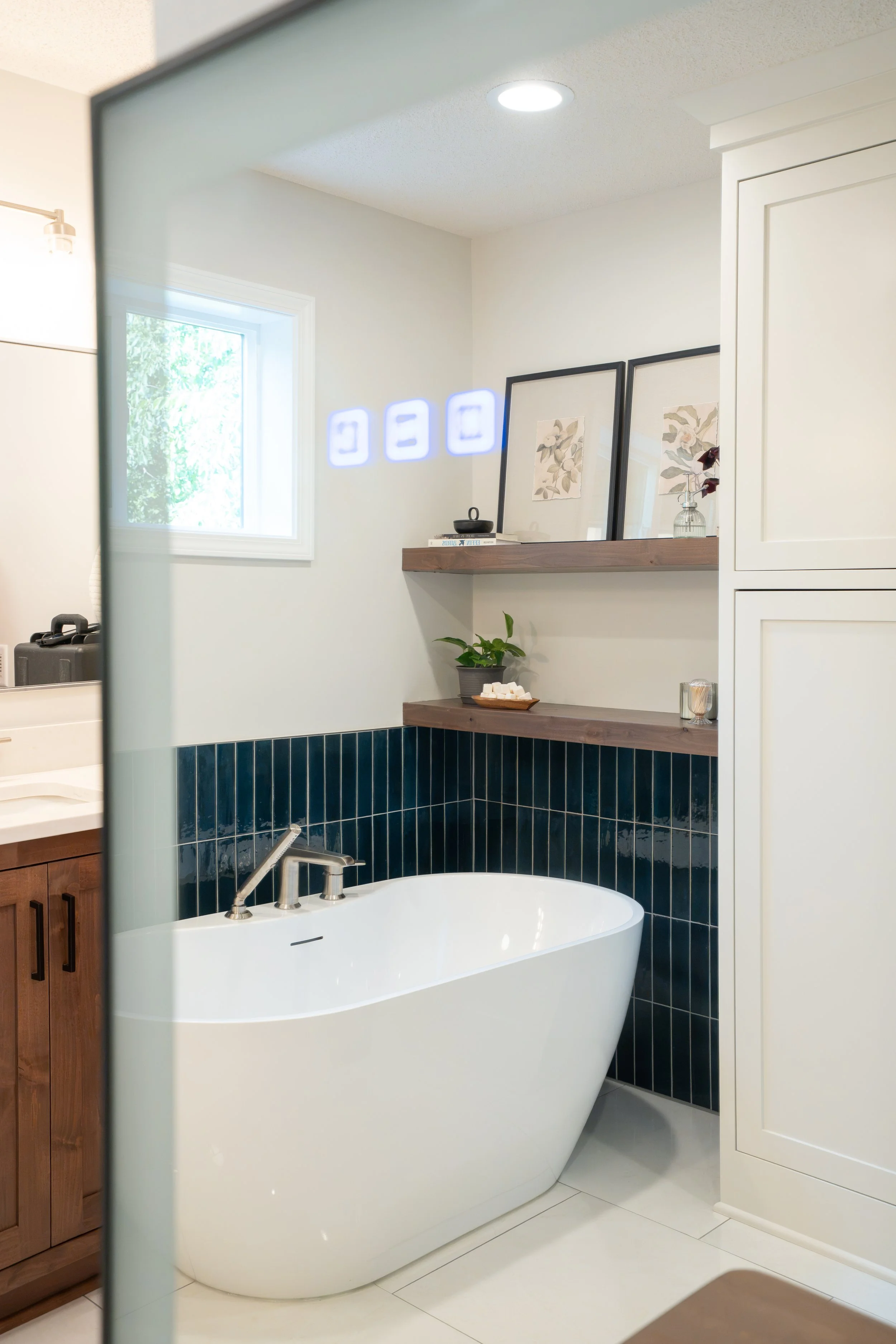 XtraMileBathroom-17.jpg