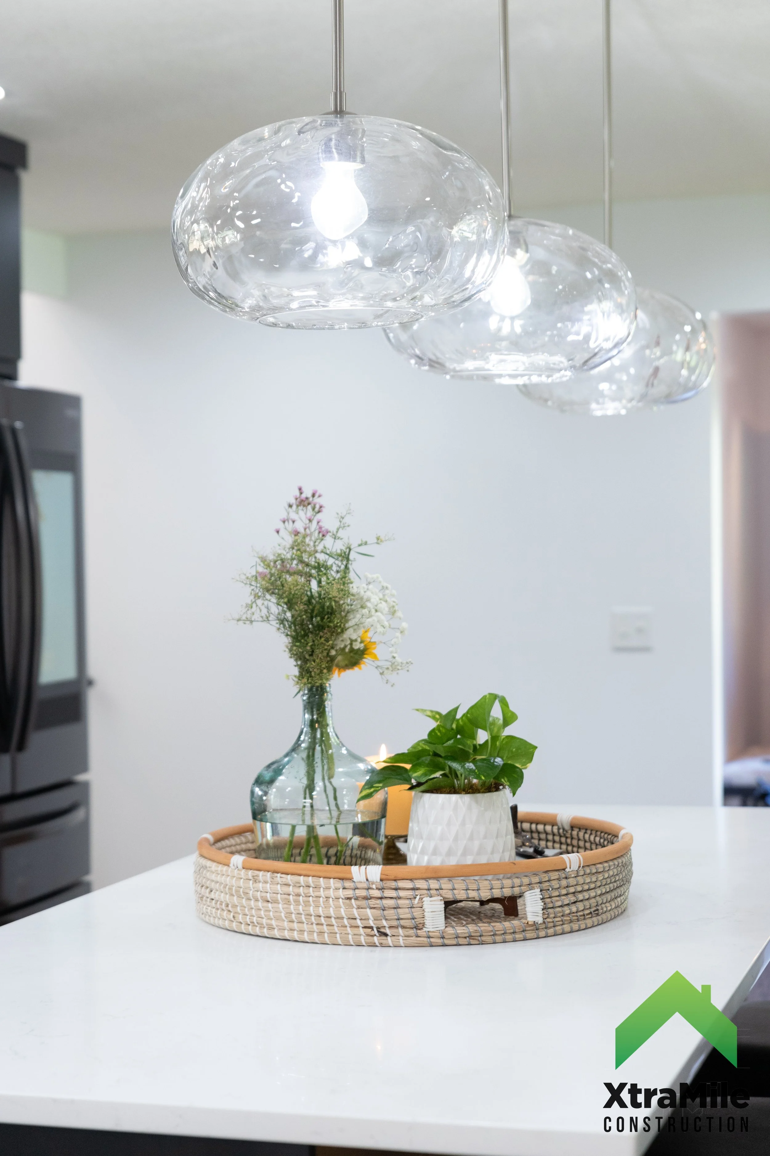 HOW TO CHOOSE LIGHT FIXTURES FOR YOUR SPACE