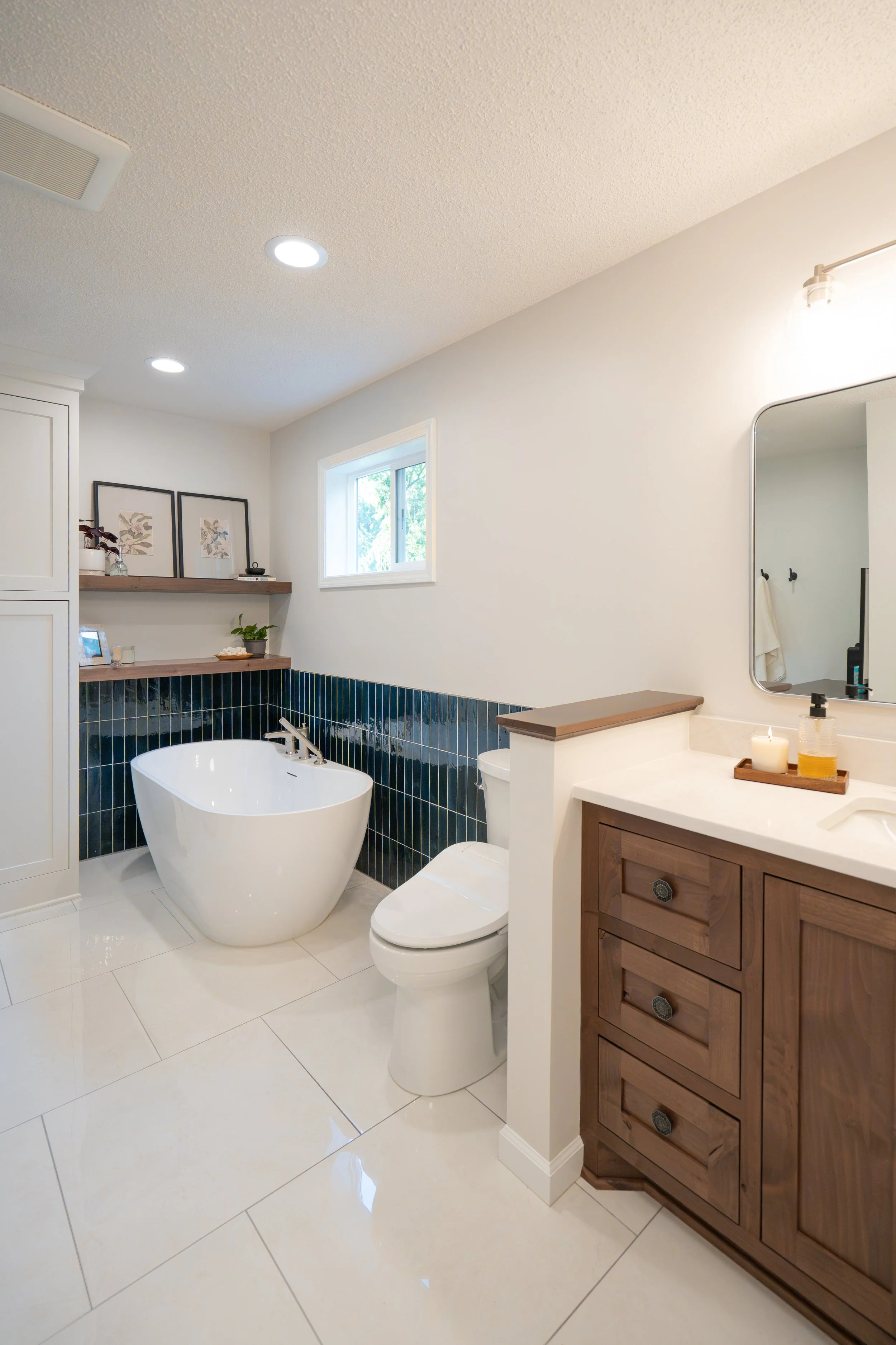 XtraMileBathroom-23.jpg