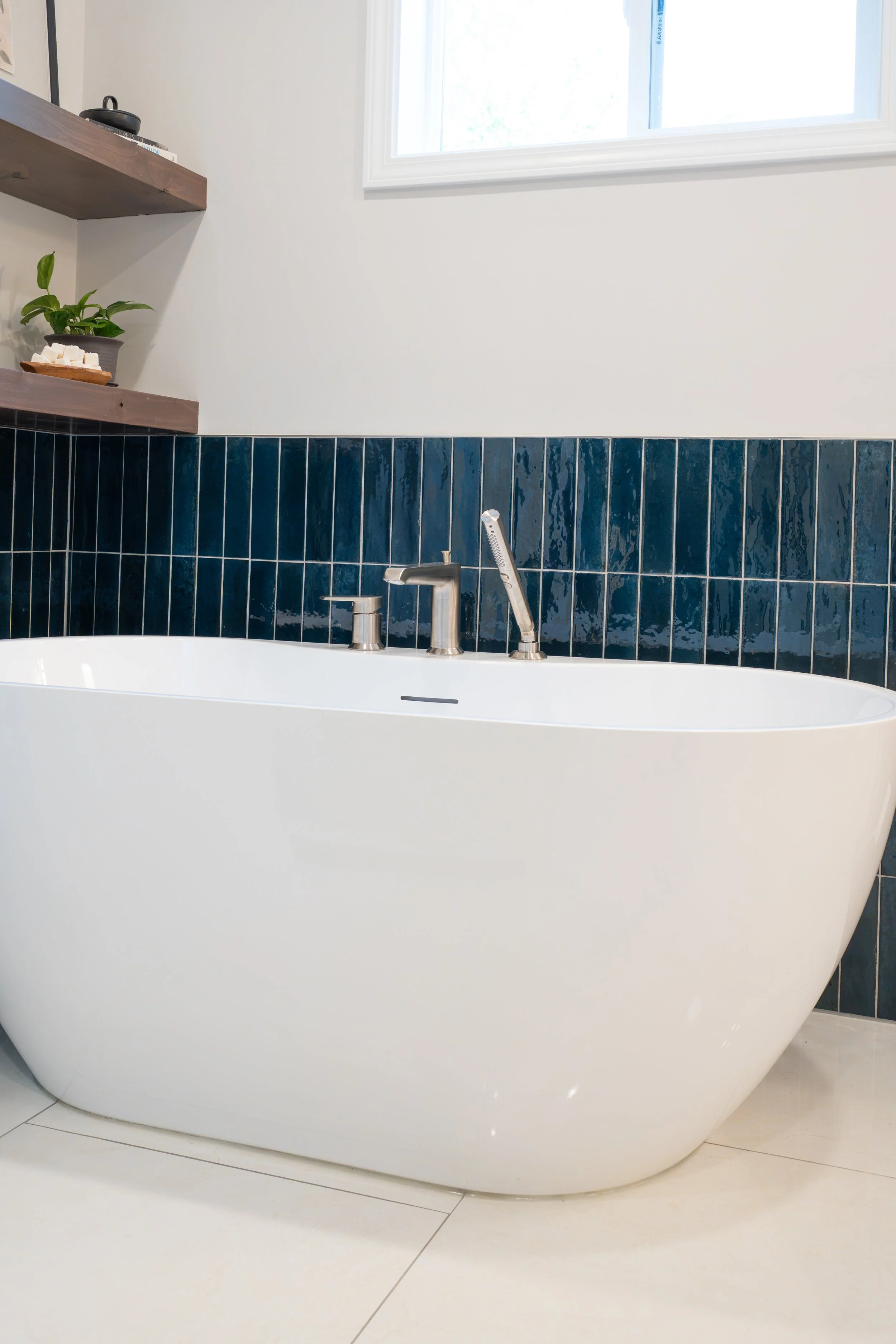 XtraMileBathroom-20.jpg