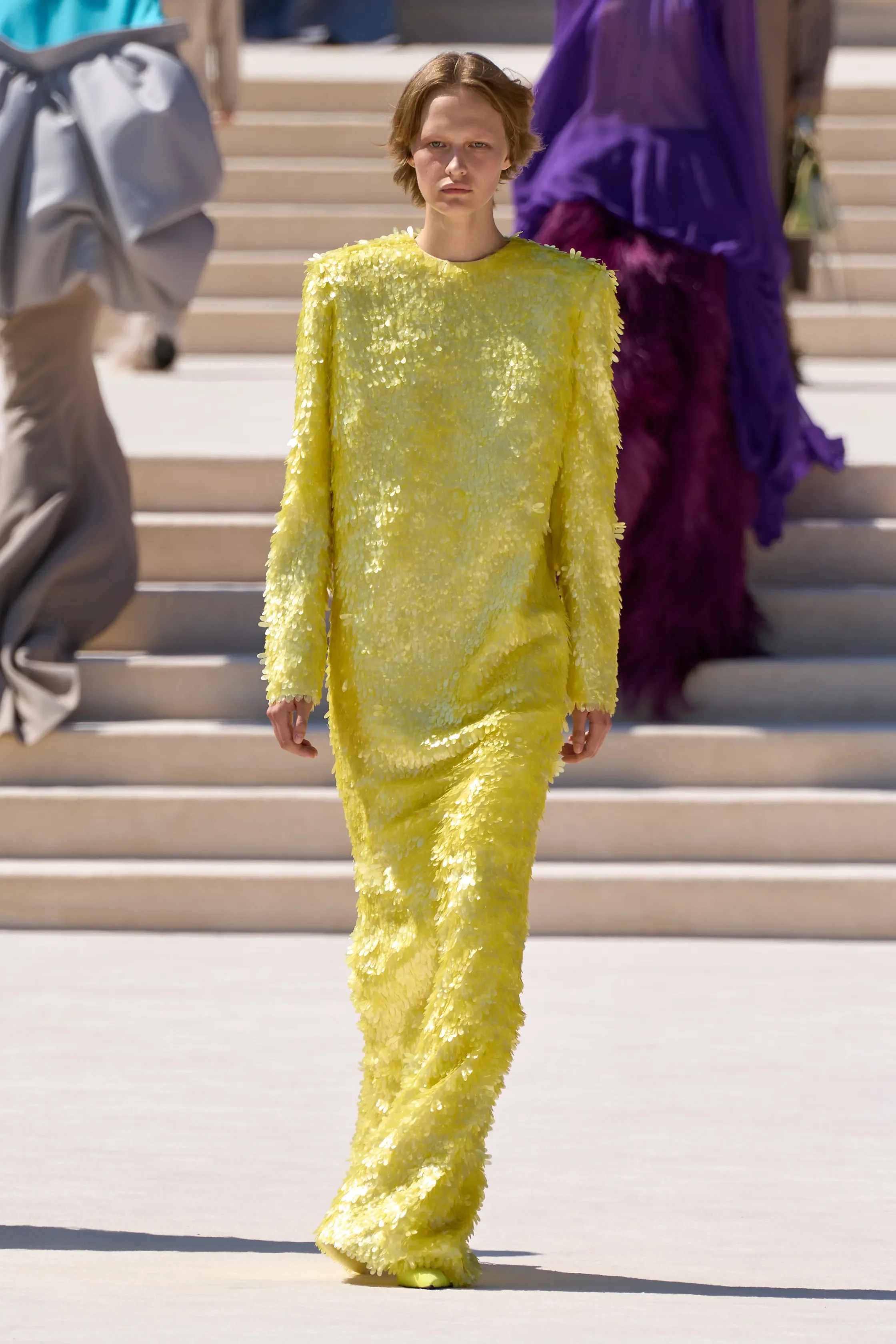 00019-balenciaga-fall-2026-couture-credit-gorunway.webp