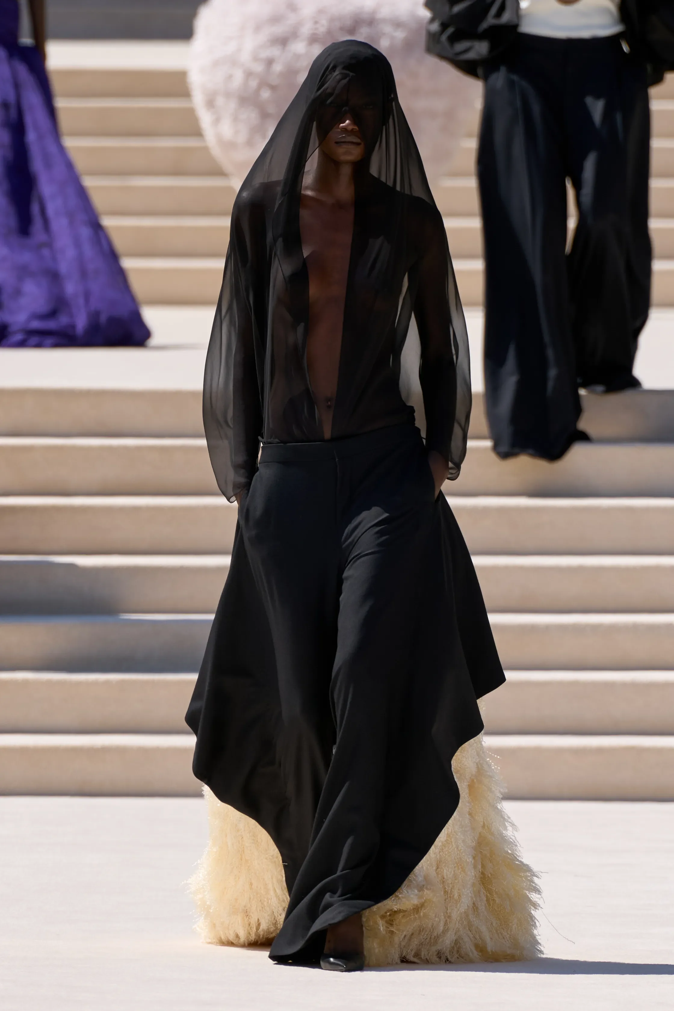00029-balenciaga-fall-2026-couture-credit-gorunway.webp