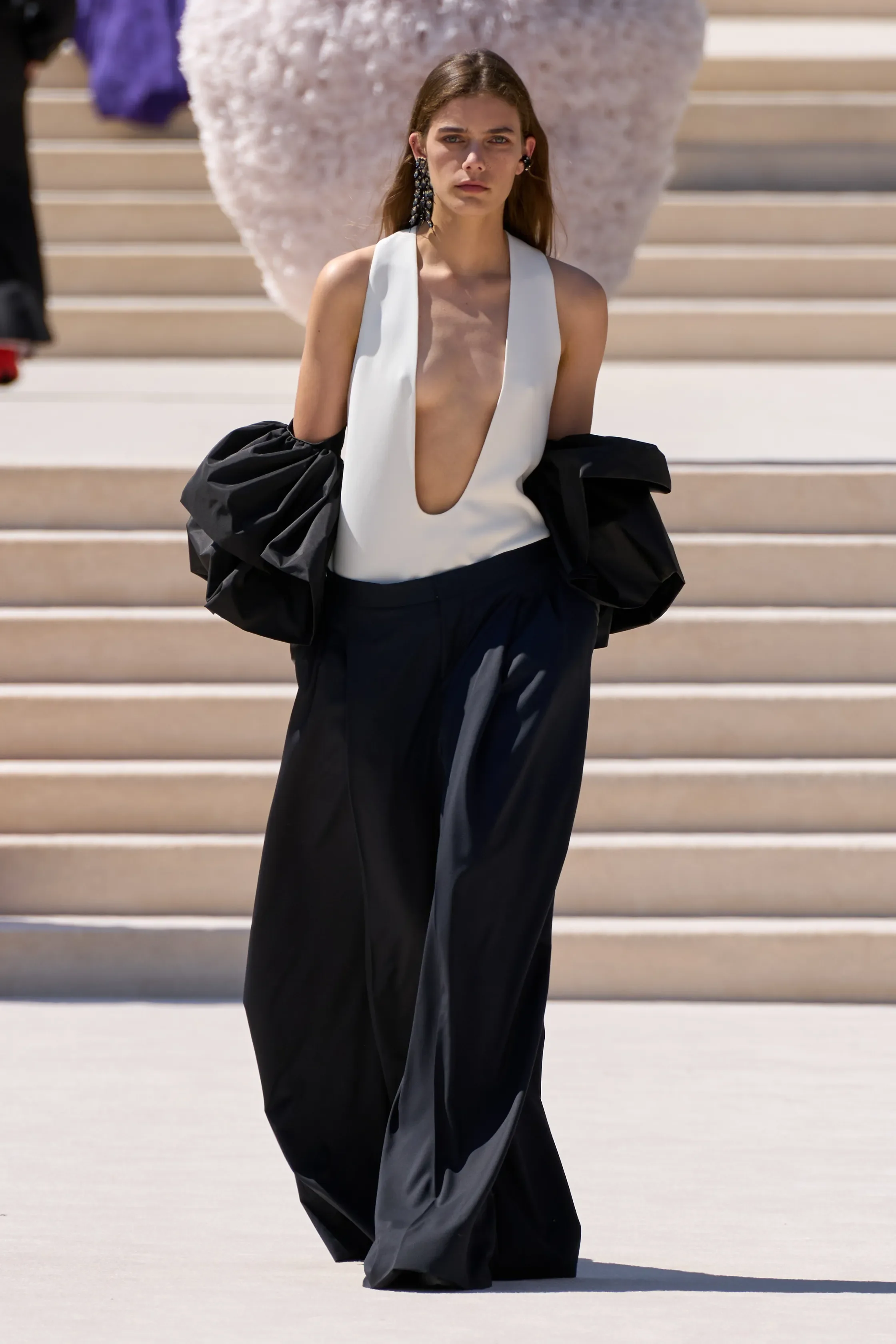00030-balenciaga-fall-2026-couture-credit-gorunway.webp