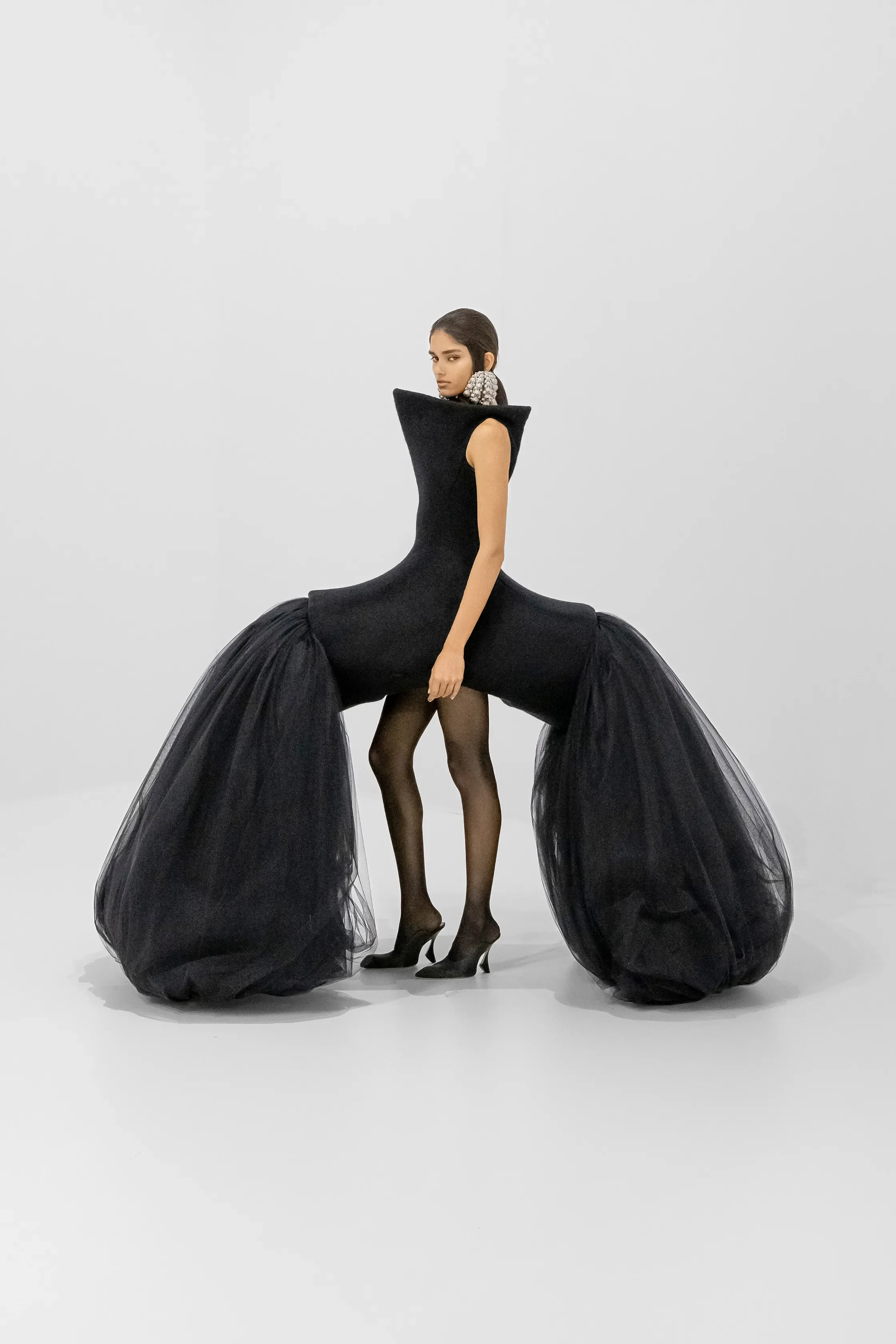 00008-jean-paul-gaultier-fall-2026-couture-credit-brand.webp