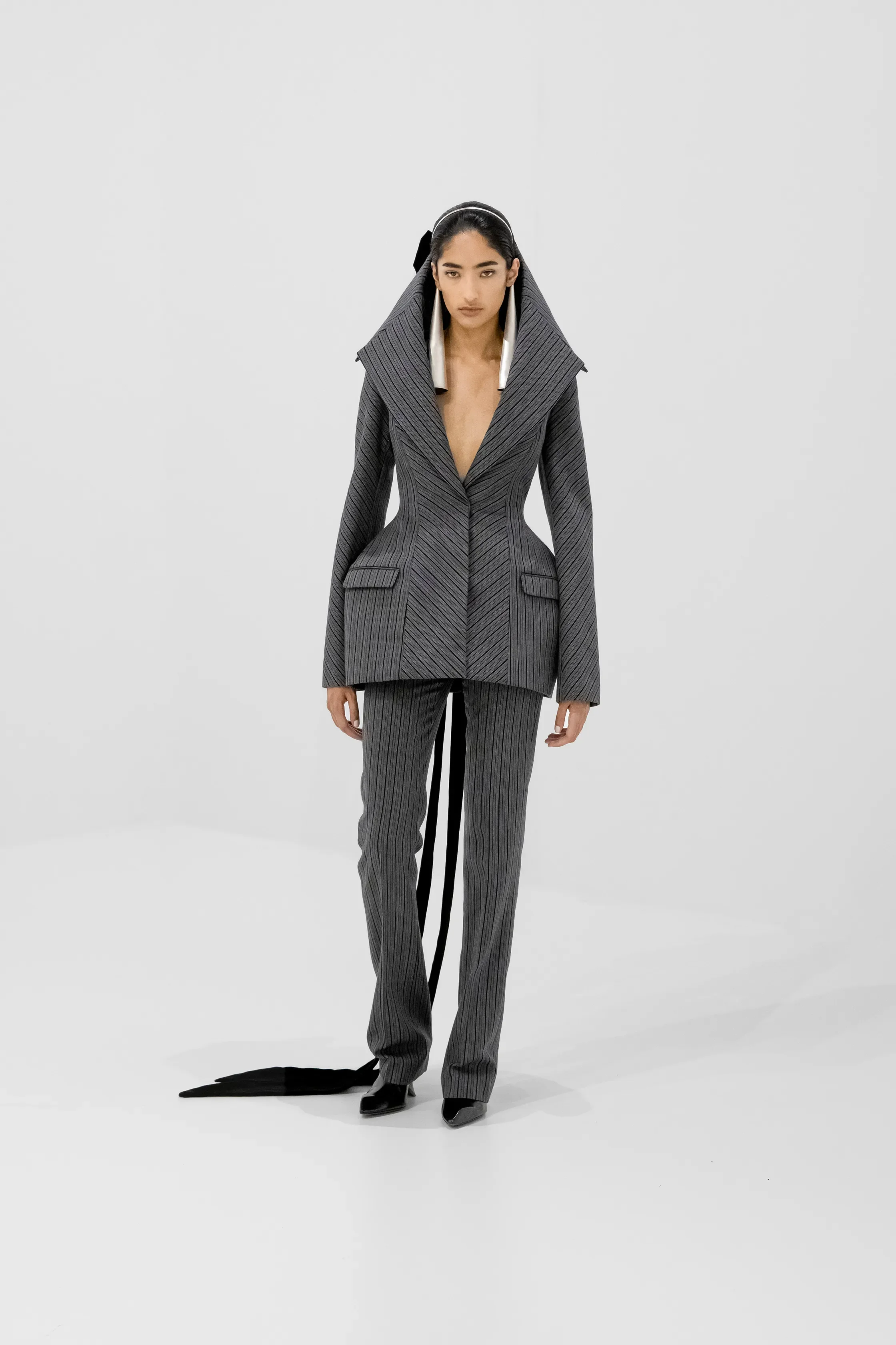 00016-jean-paul-gaultier-fall-2026-couture-credit-brand.webp