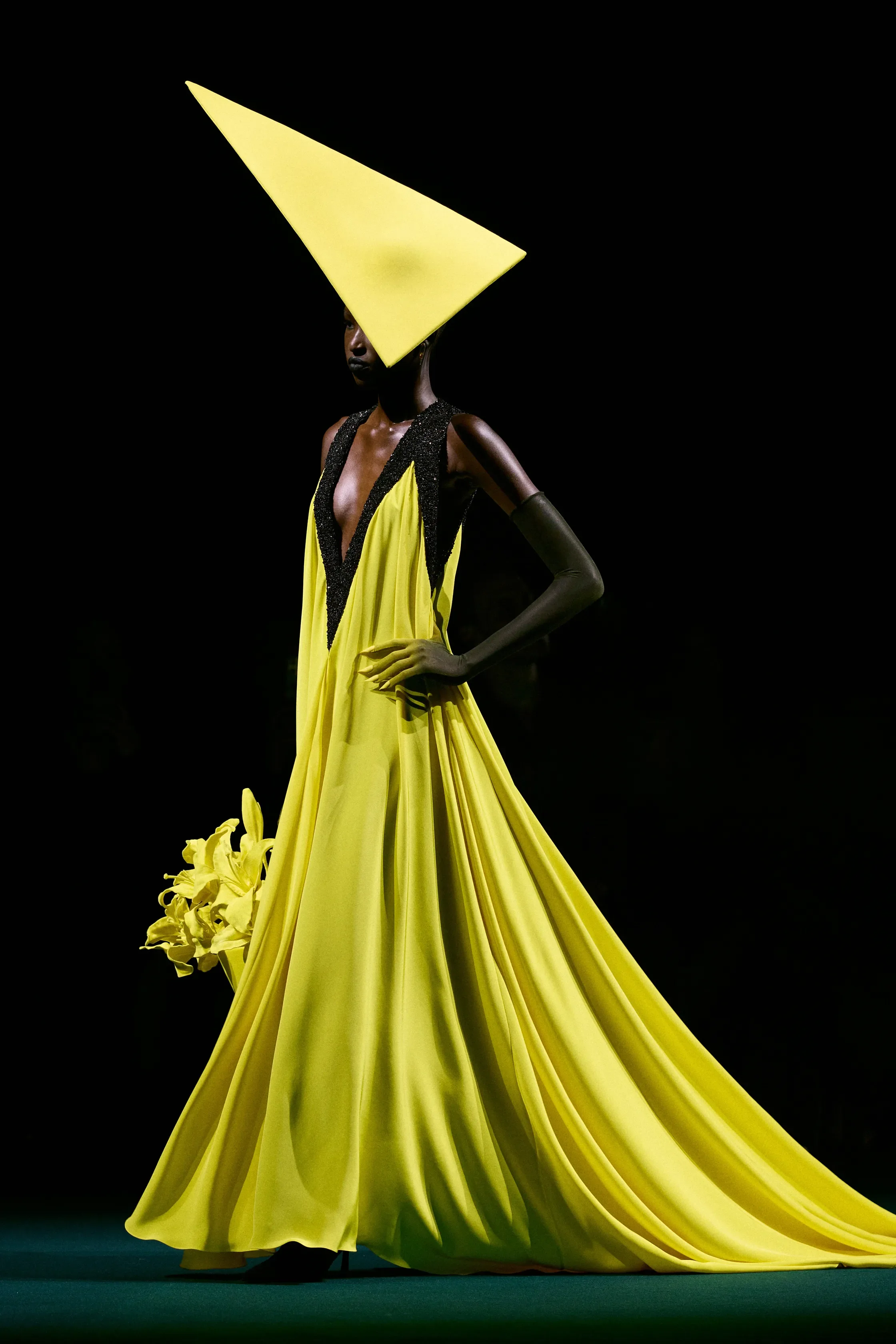 00005-robert-wun-fall-2026-couture-credit-brand.webp