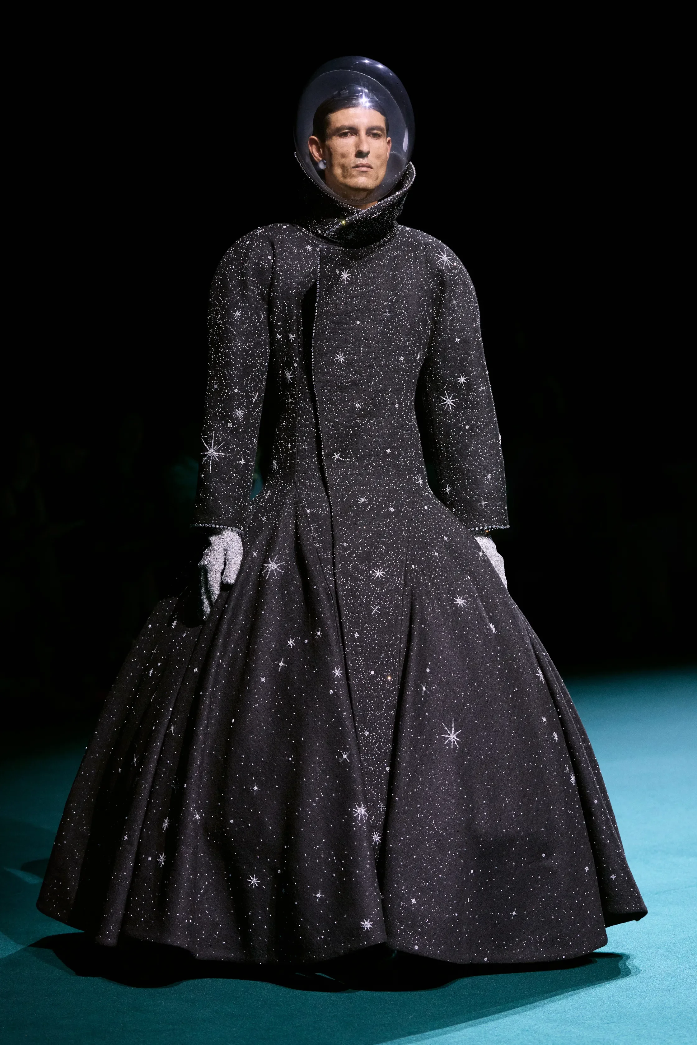 00023-robert-wun-fall-2026-couture-credit-brand.webp