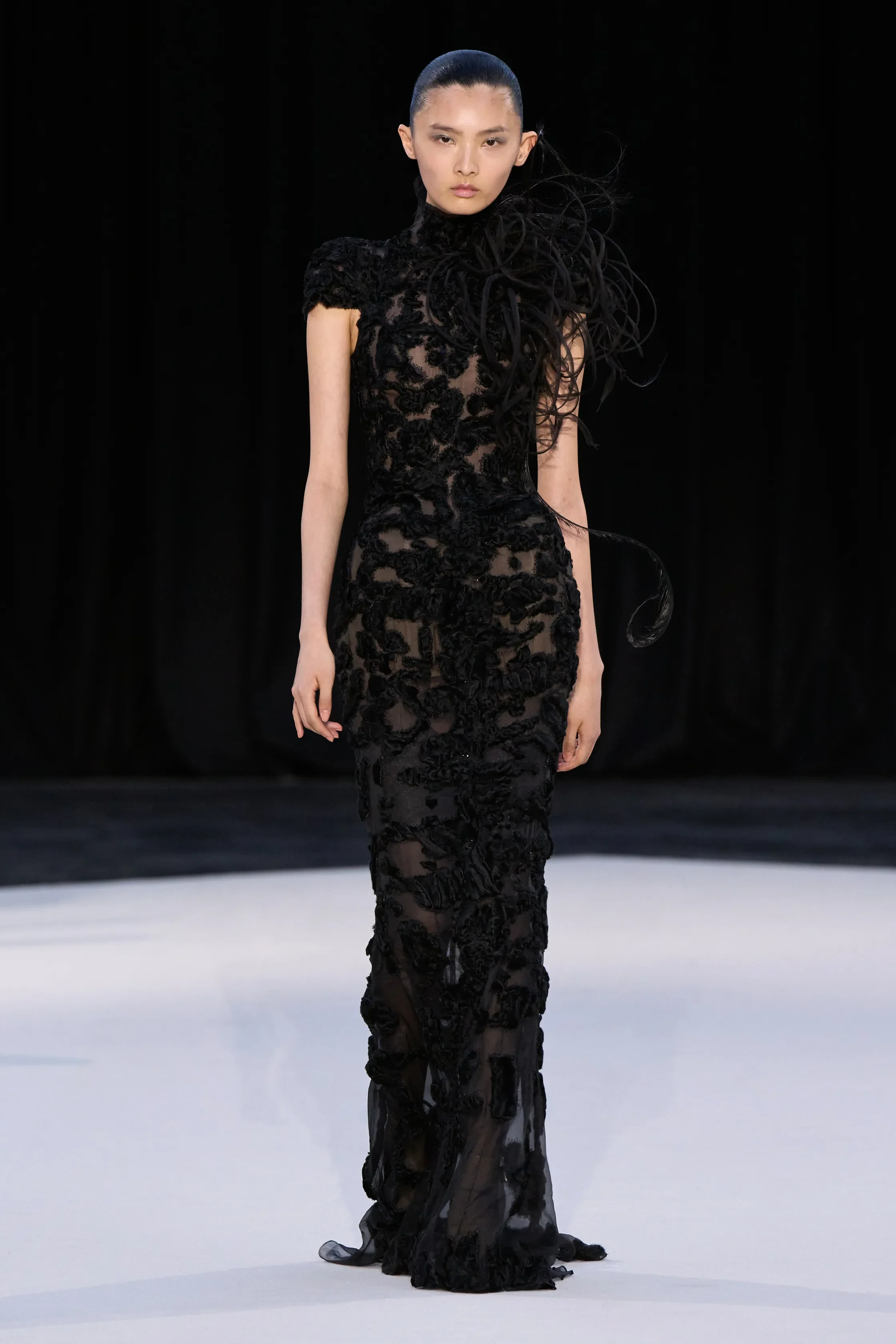 00013-ashi-studio-fall-2026-couture-credit-gorunway (1).webp