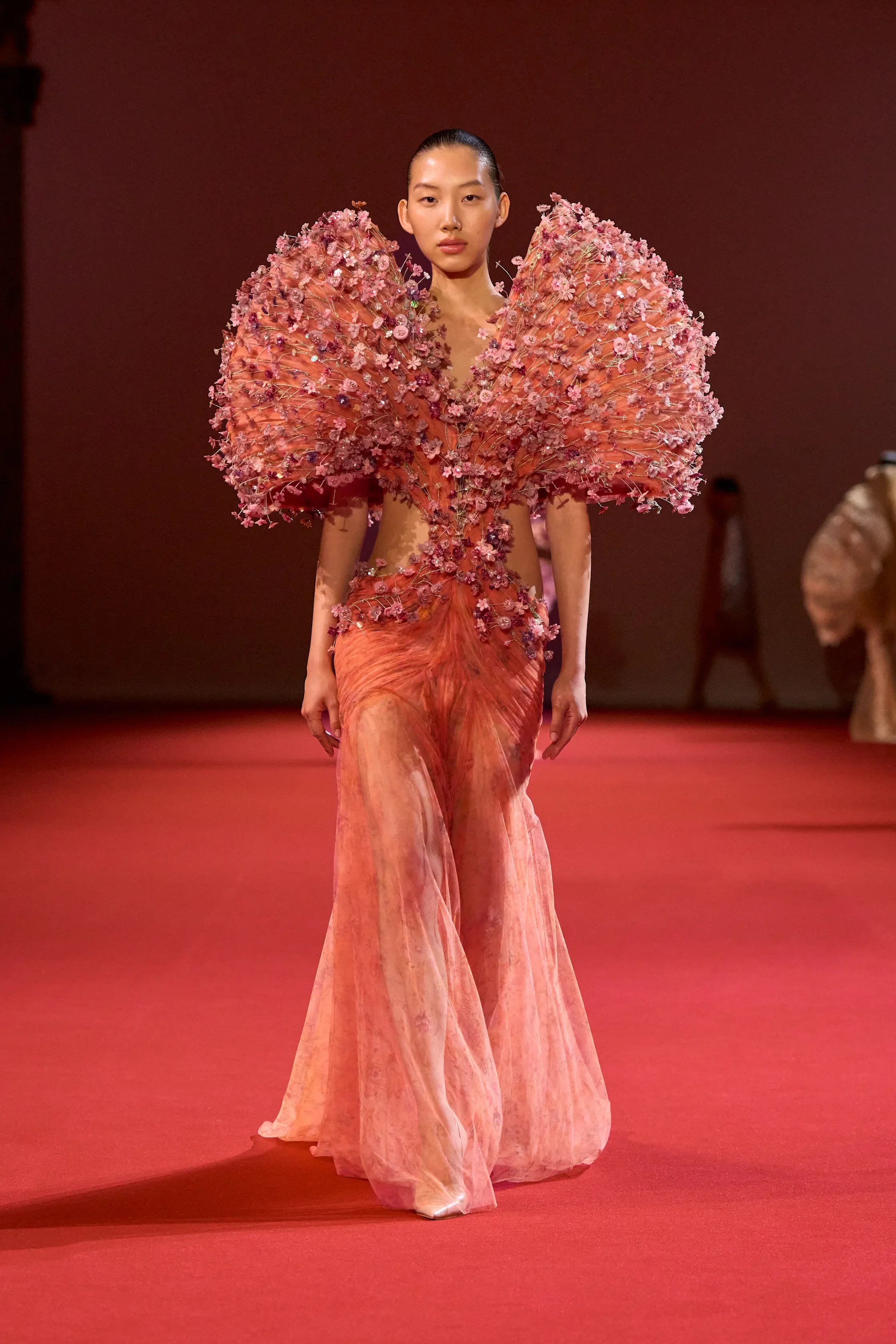 00006-manish-malhotra-fall-2026-couture-credit-gorunway.webp