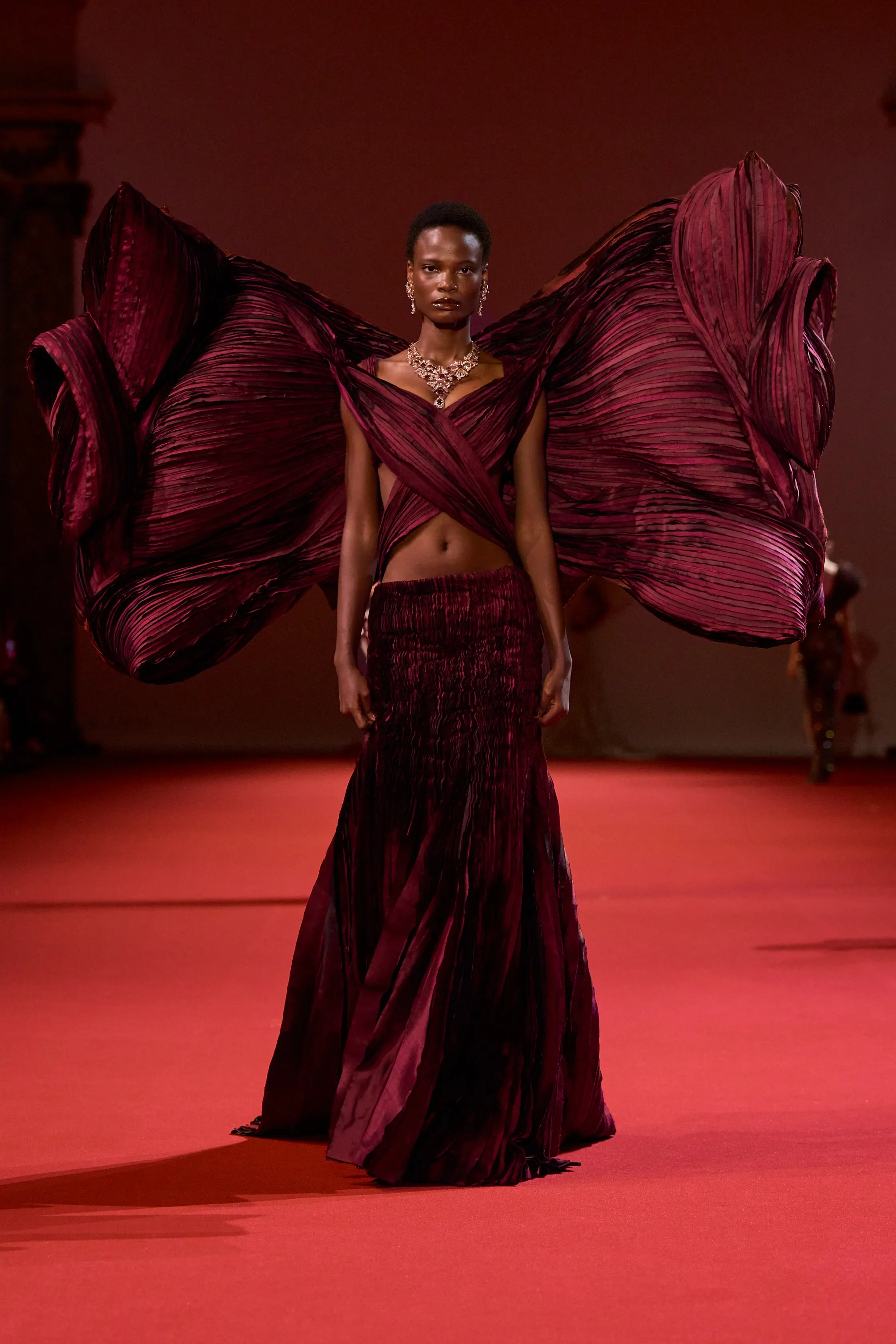 00038-manish-malhotra-fall-2026-couture-credit-gorunway.webp