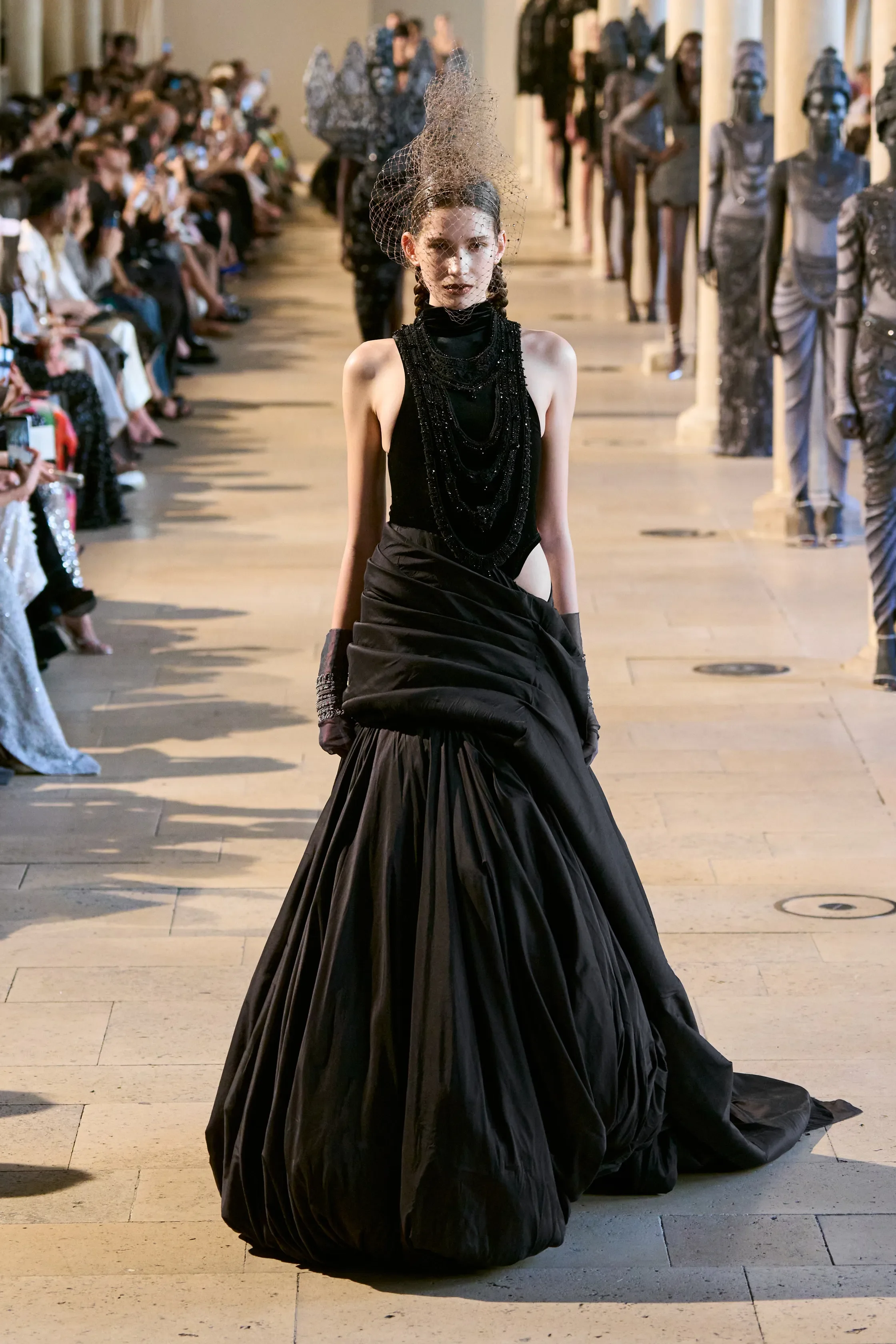 00007-rahul-mishra-fall-2026-couture-credit-gorunway.webp