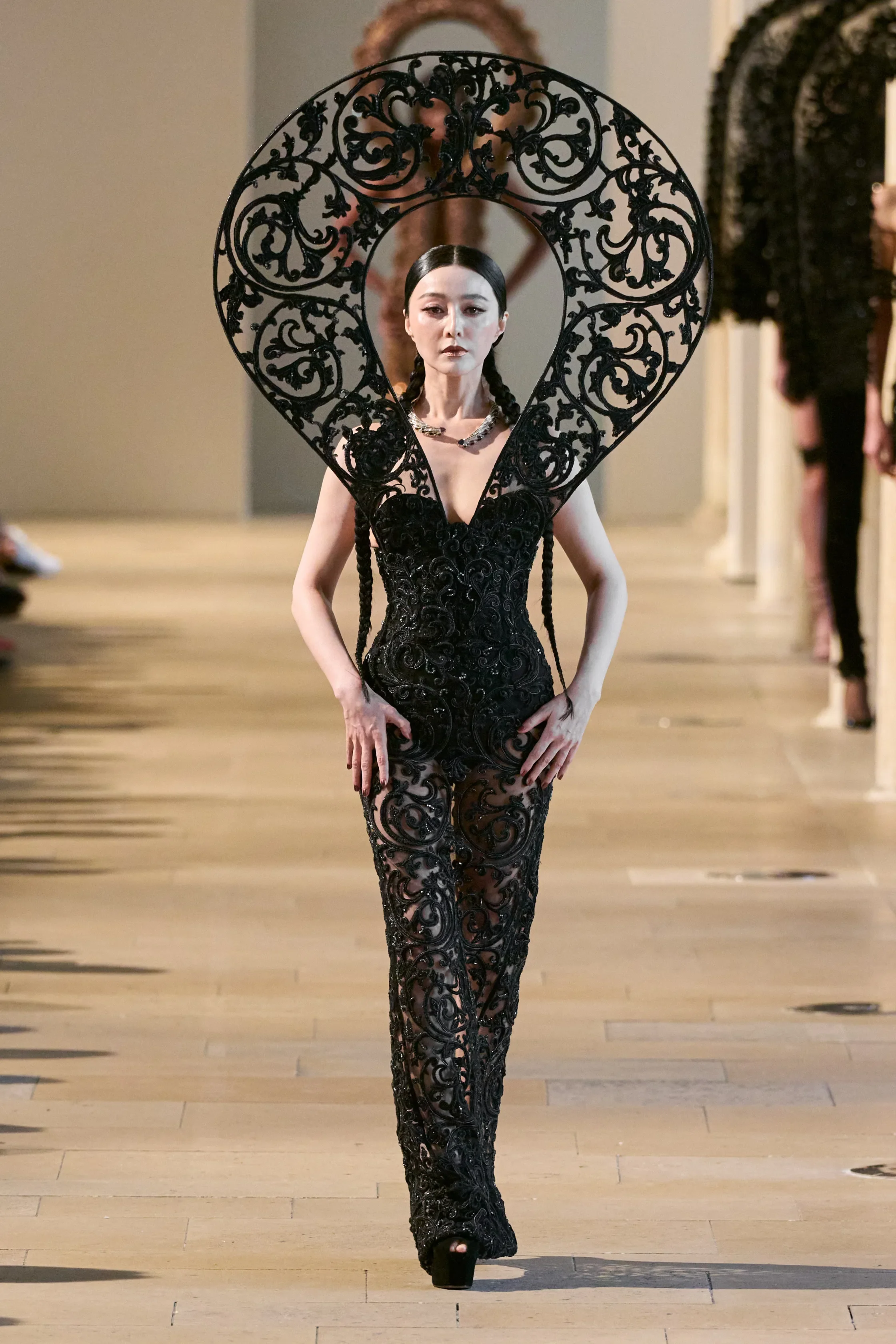 00019-rahul-mishra-fall-2026-couture-credit-gorunway.webp