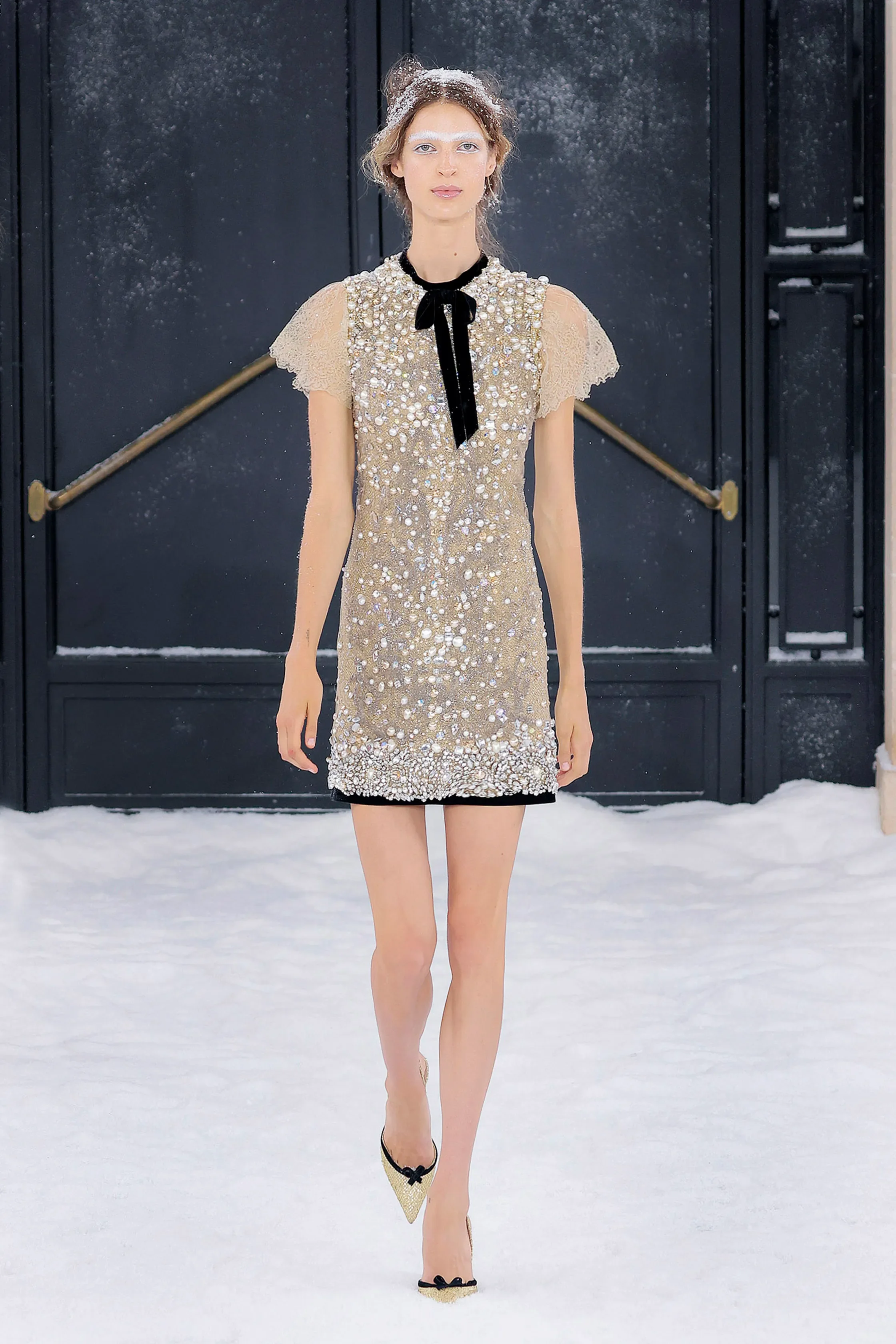 00017-celia-kritharioti-fall-2026-couture-credit-brand.webp