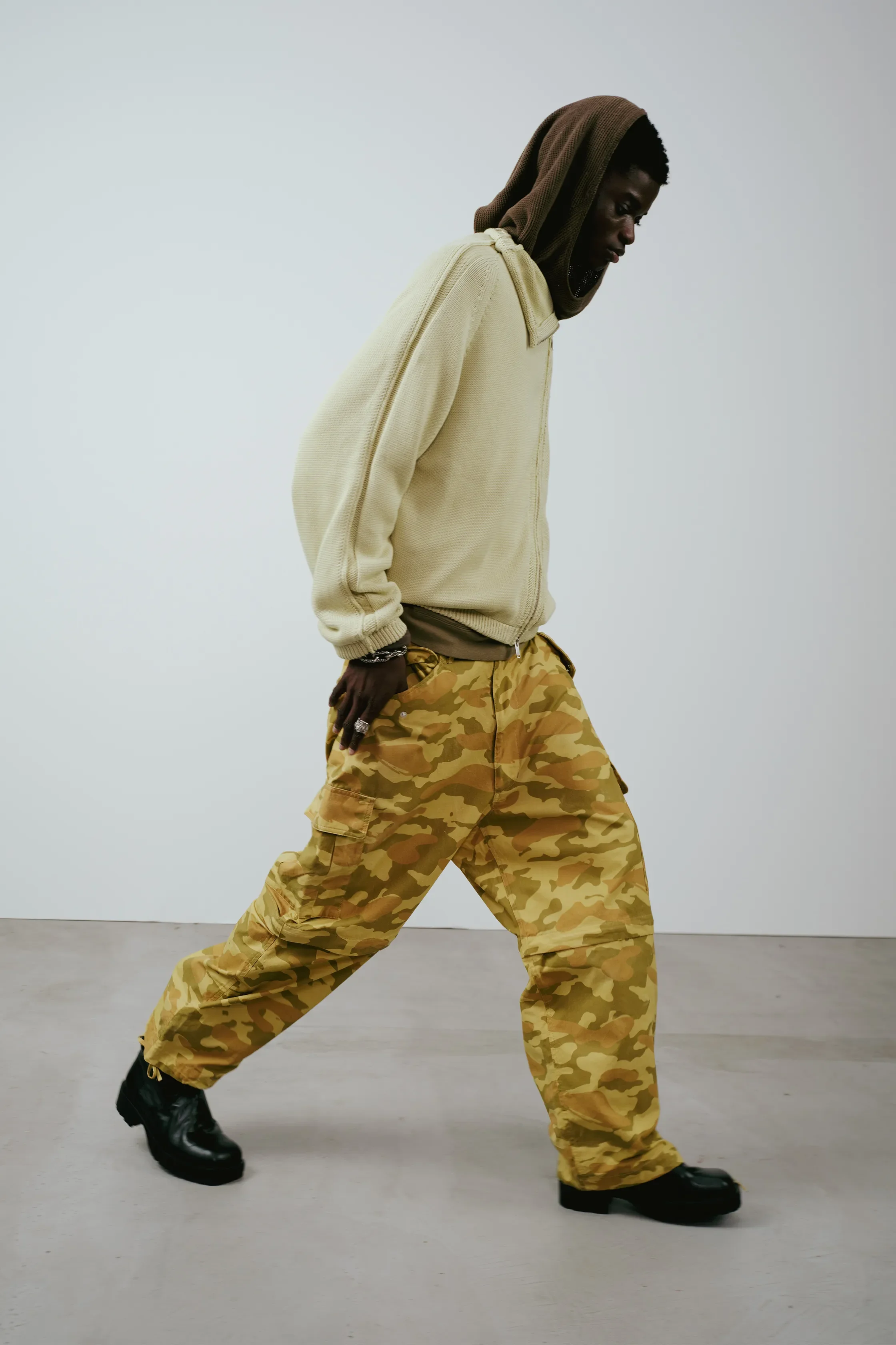 00028-ambush-spring-2027-ready-to-wear-credit-brand.webp