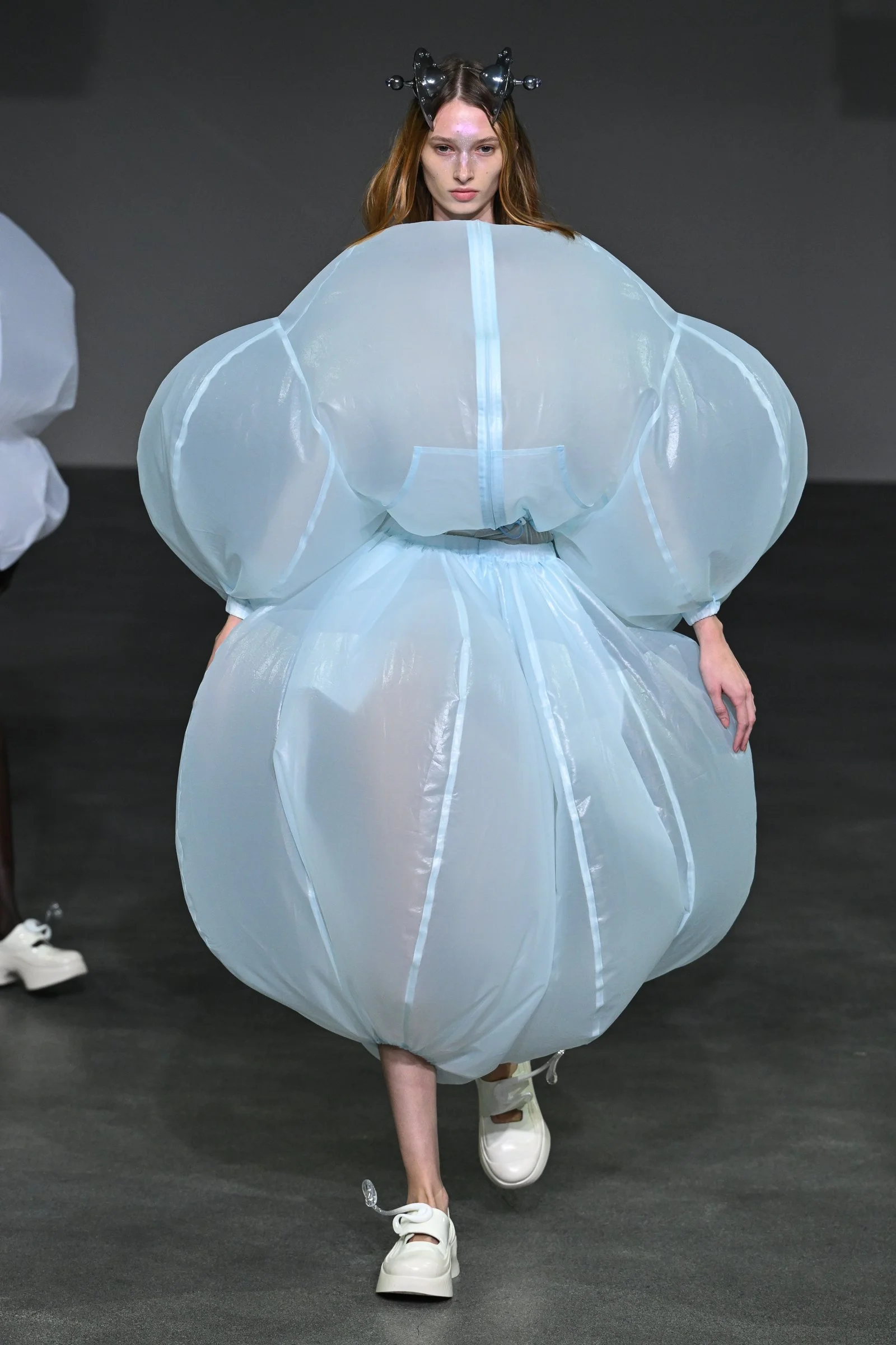 Anrealage_Paris25ss_0002_0159.jpg