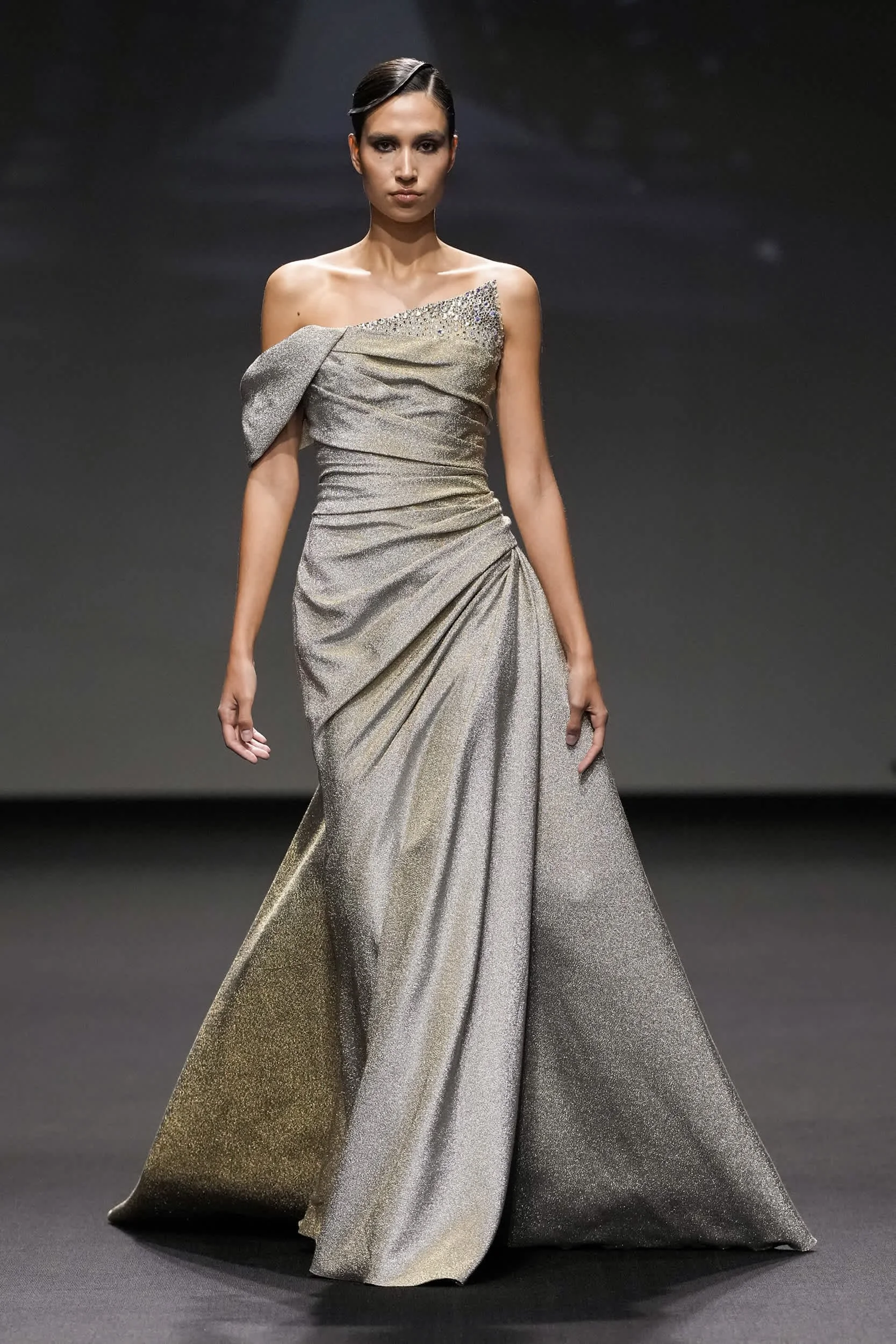 ANTOINE KAREH_DUBAI FASHION WEEK_AW25-26_015.jpg