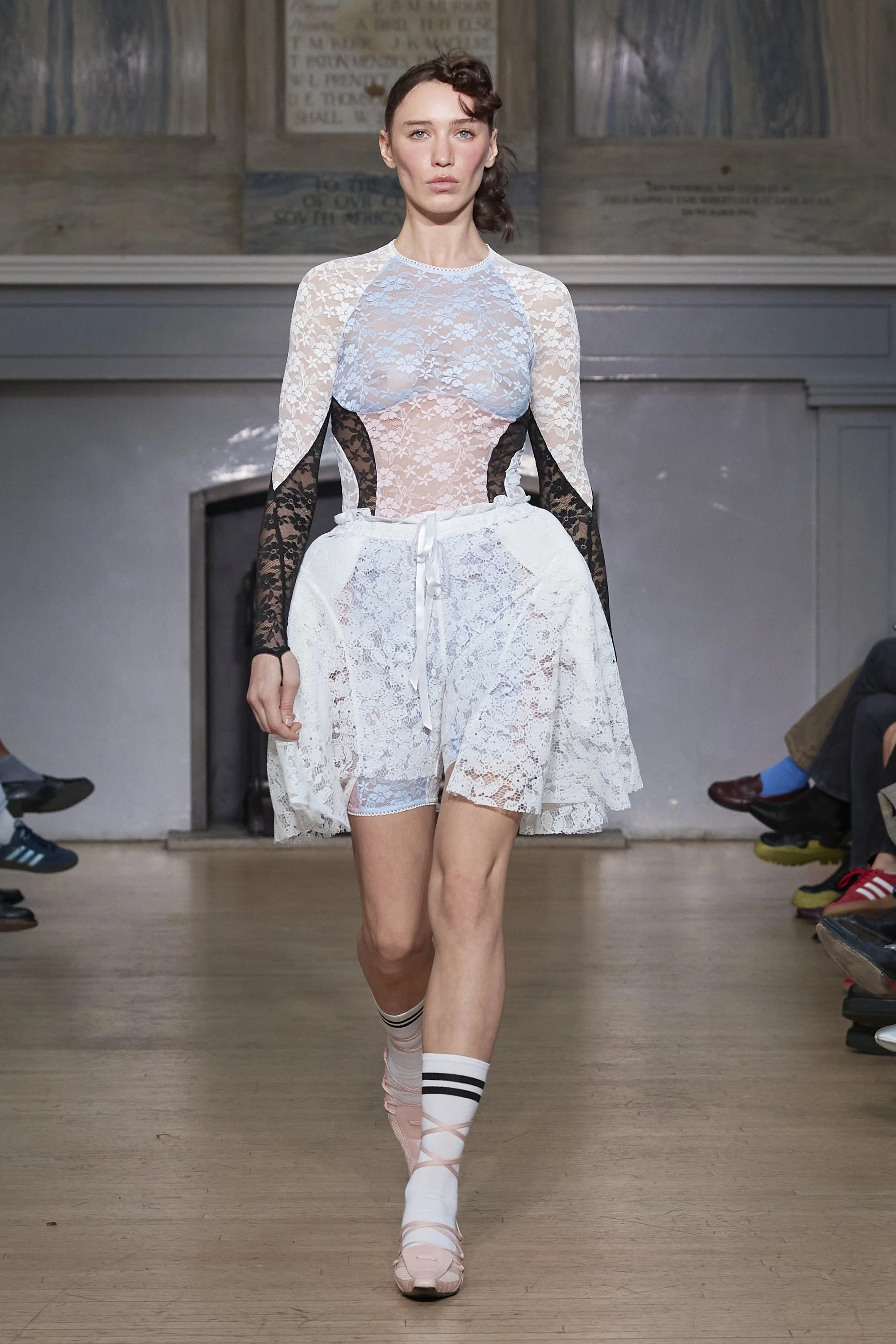Yuhan Wang_show_looks_002.JPG