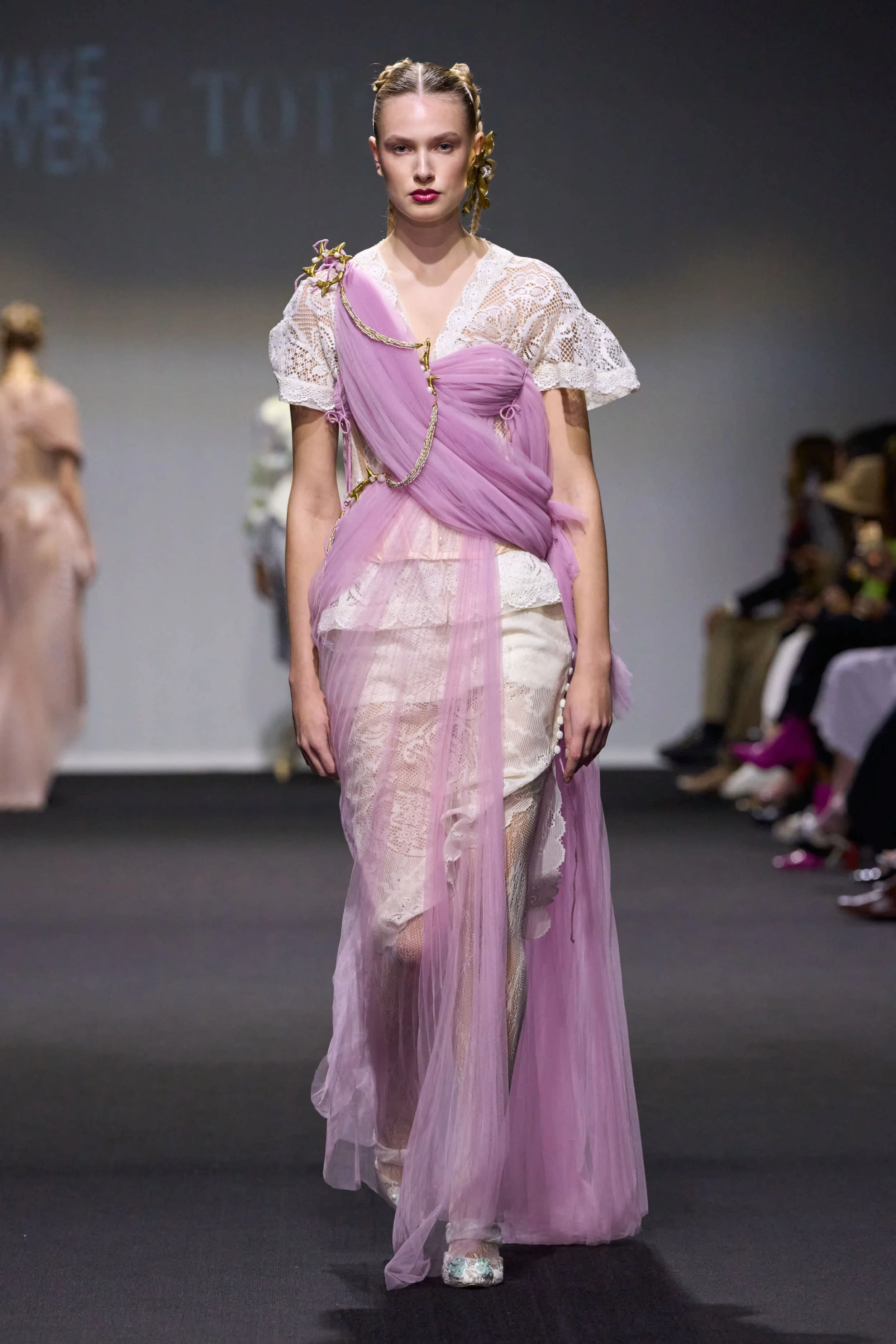 Toton HC F25 018a.jpg